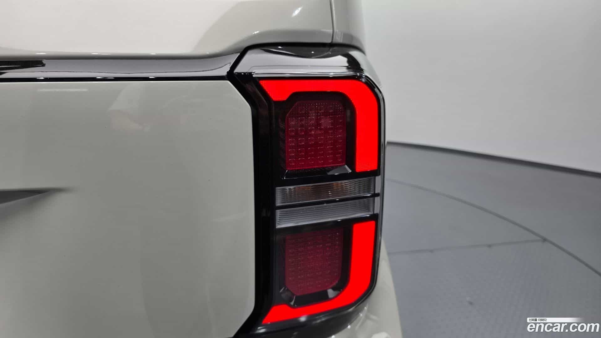 RAY Kia 2025.0-OUTER-033