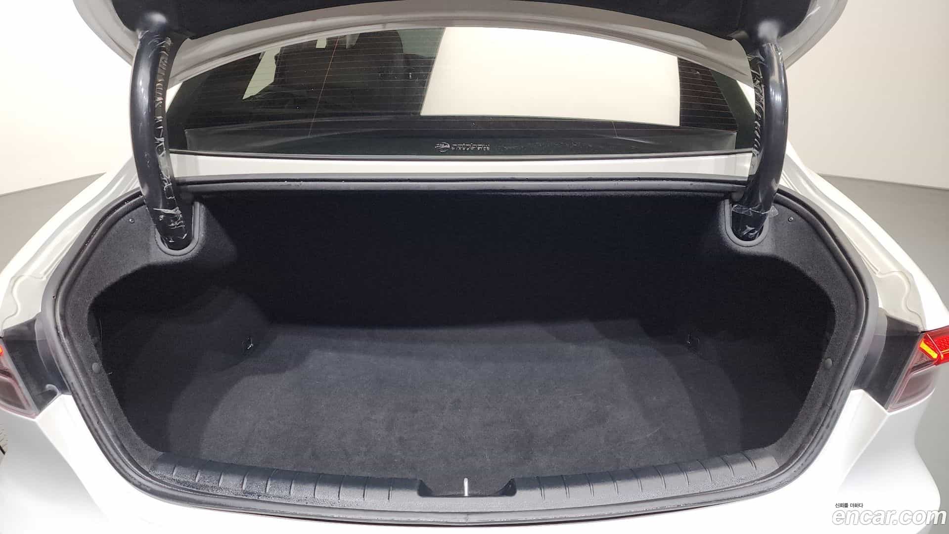 Grandeur Hyundai 2022.6-OPTION-022