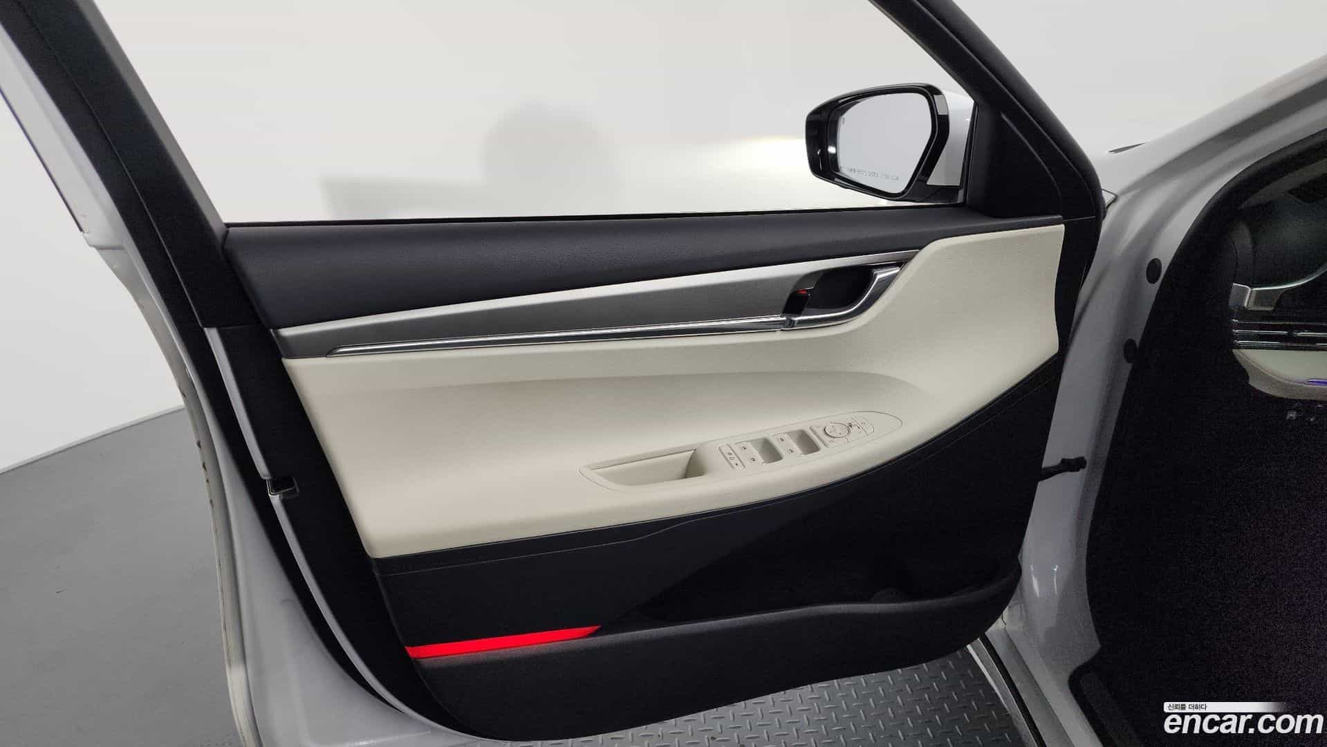 Grandeur Hyundai 2022.6-INNER-034