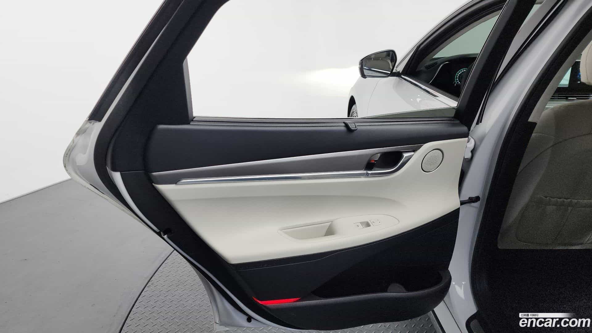 Grandeur Hyundai 2022.6-INNER-035