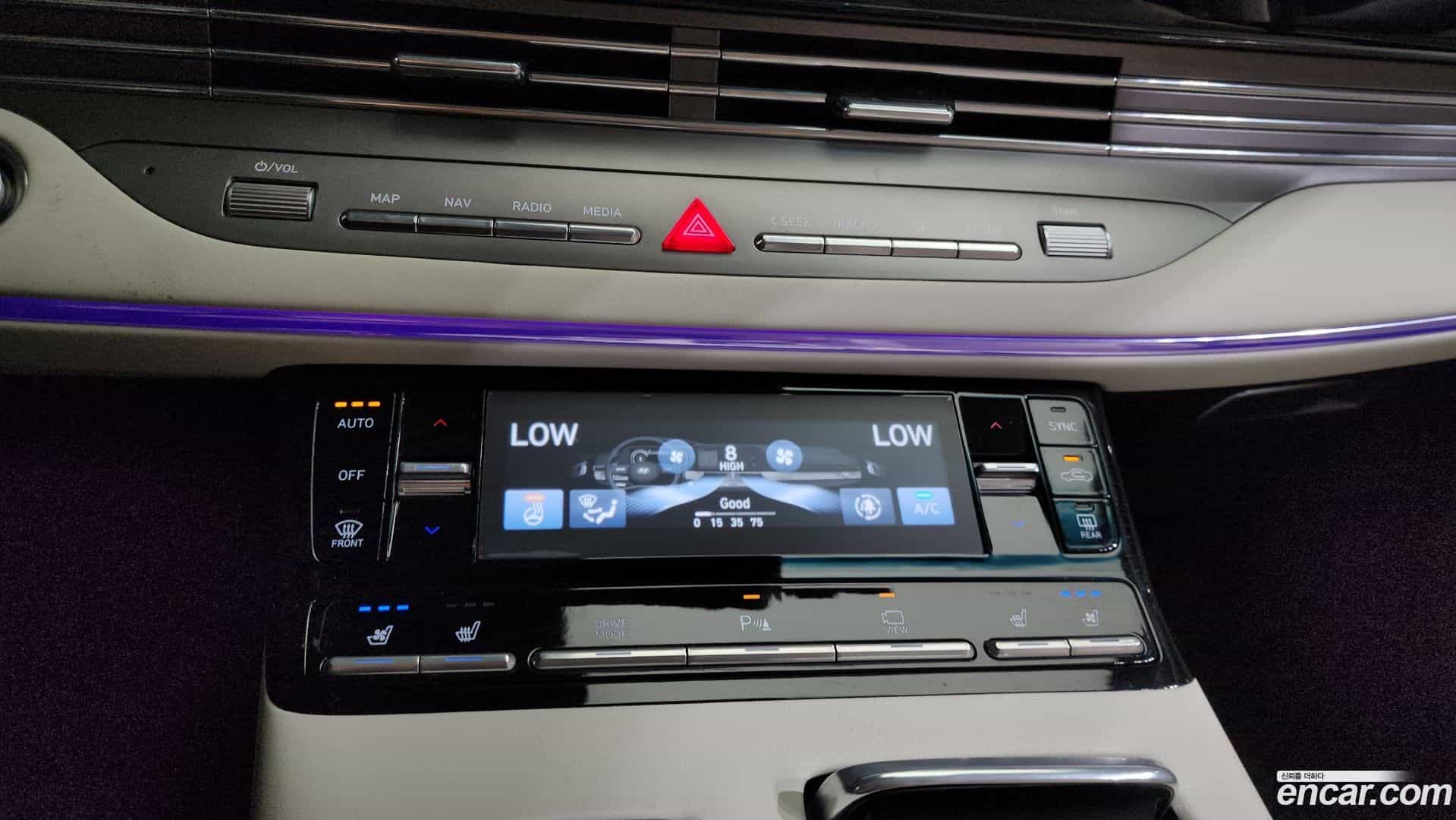 Grandeur Hyundai 2022.6-OPTION-044