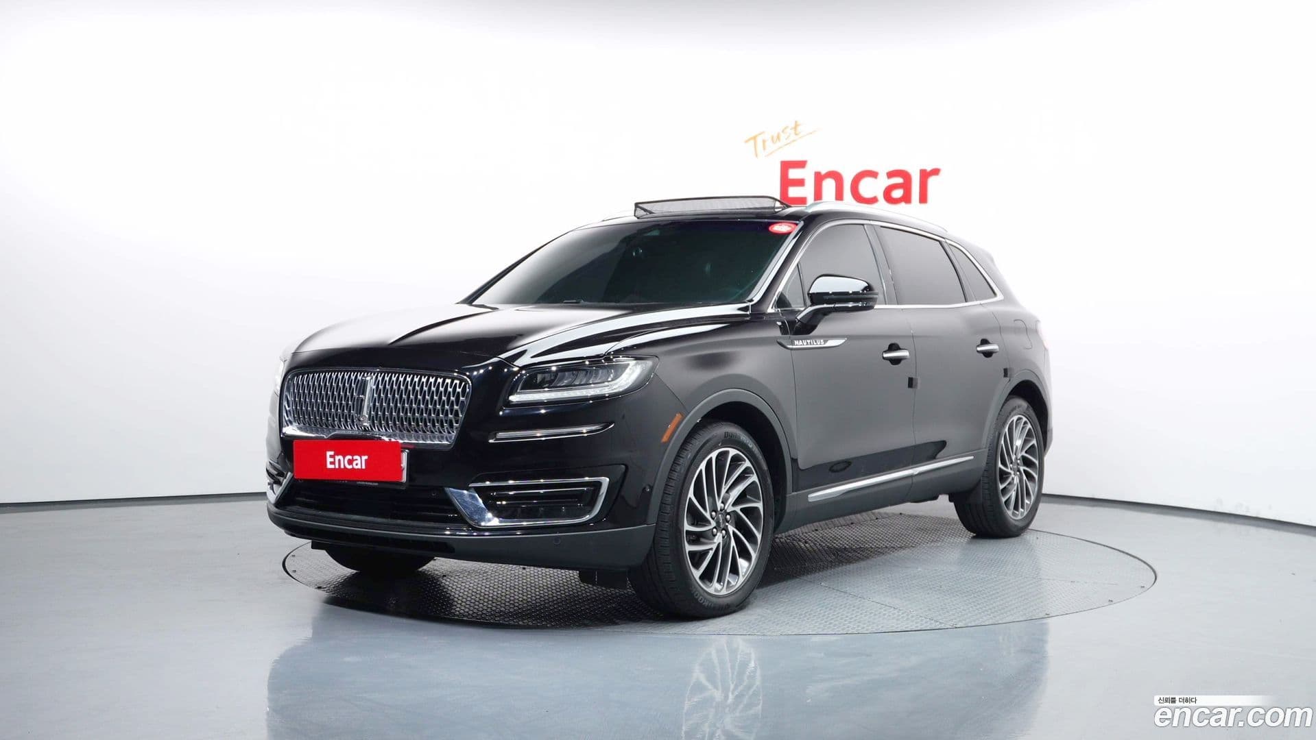 Main__Slider__Photo:Nautilus Lincoln 2019.6-0