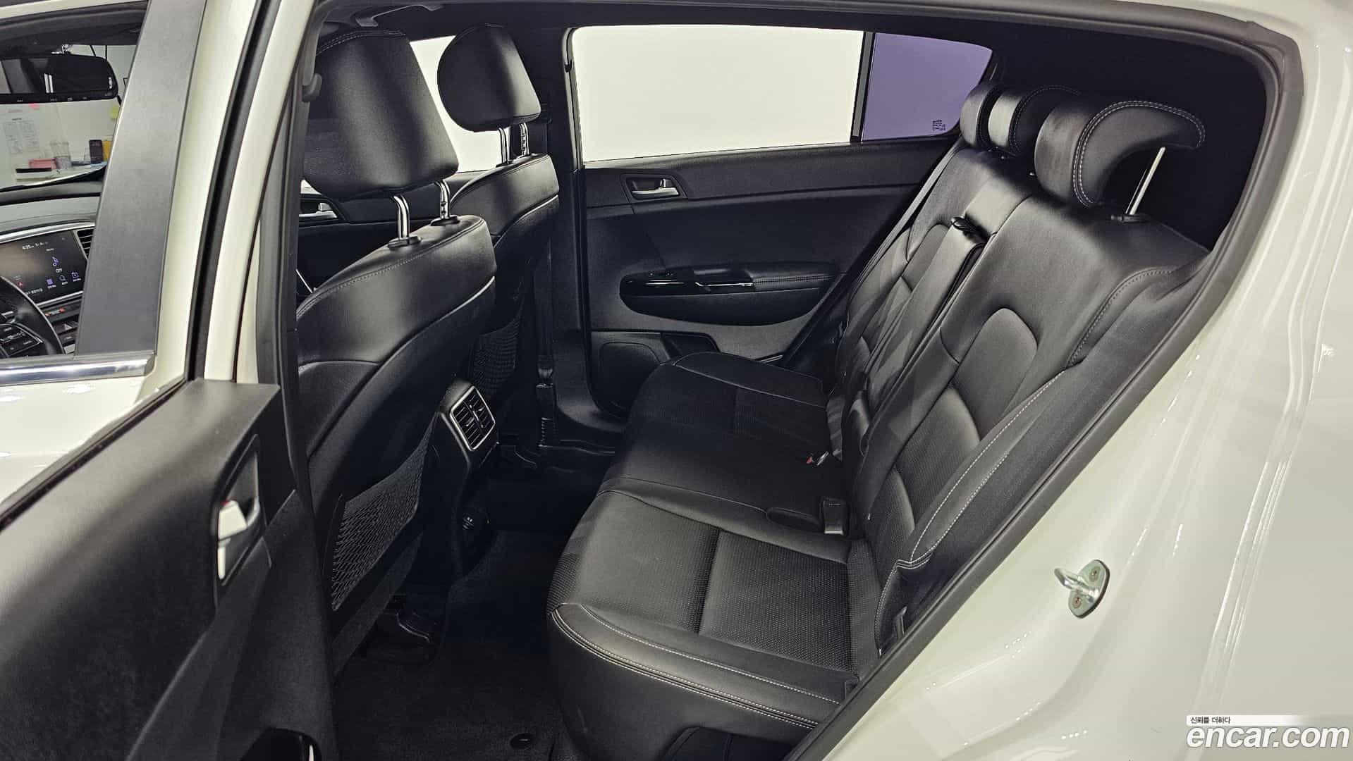 Sportage Kia 2019.8-OPTION-016