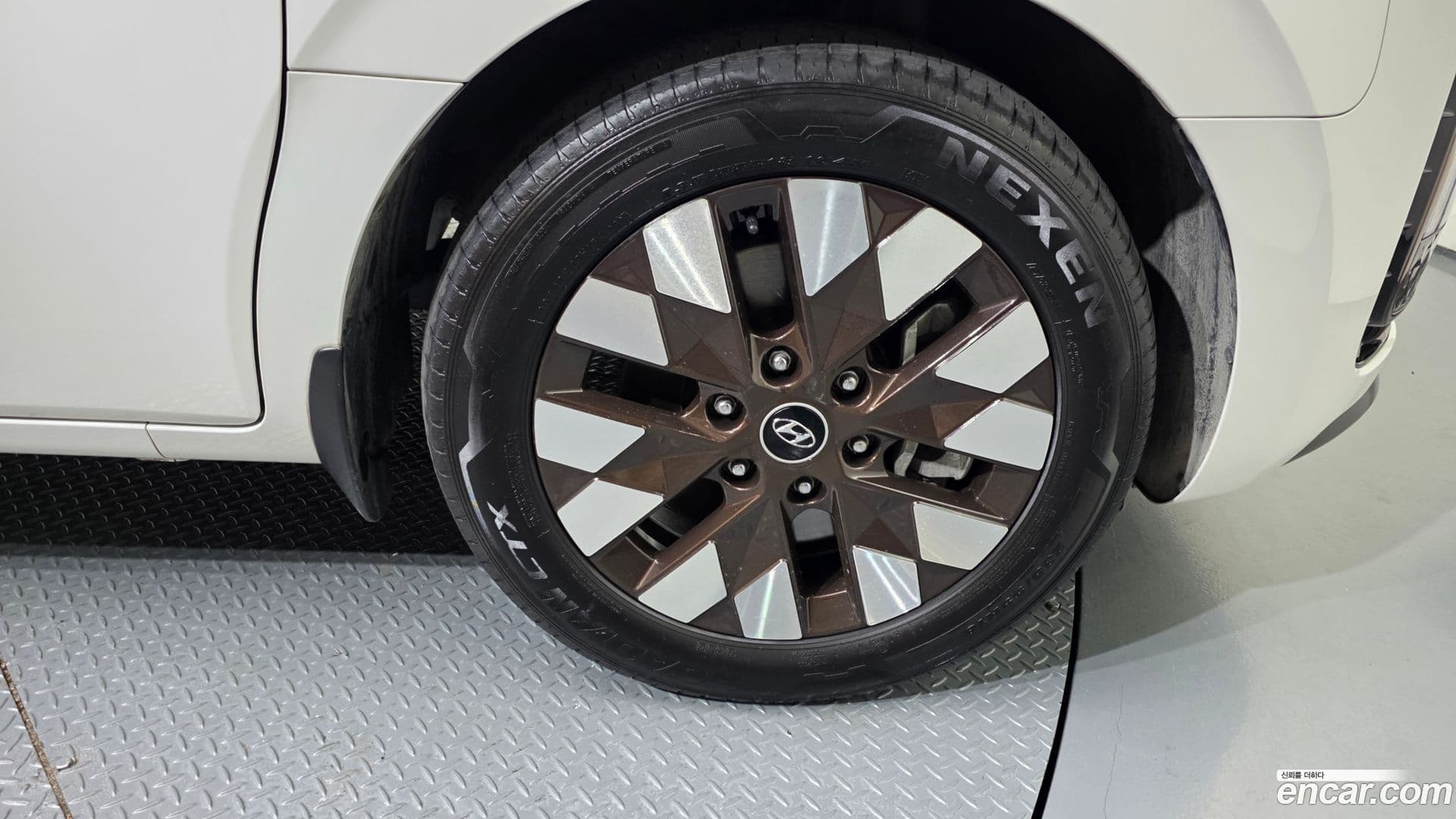 Main__Slider__Photo:Staria Hyundai 2024.2-20