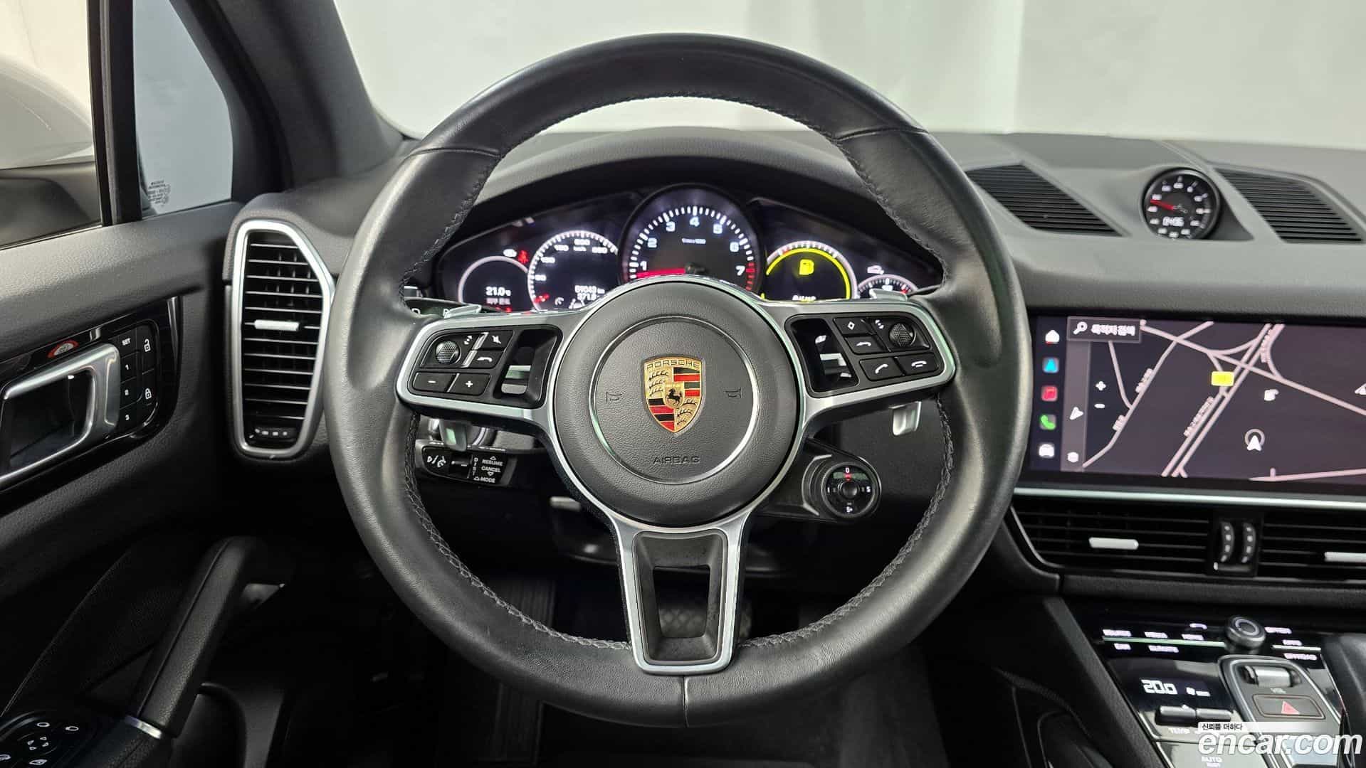 Cayenne Porsche 2022.10-OPTION-017