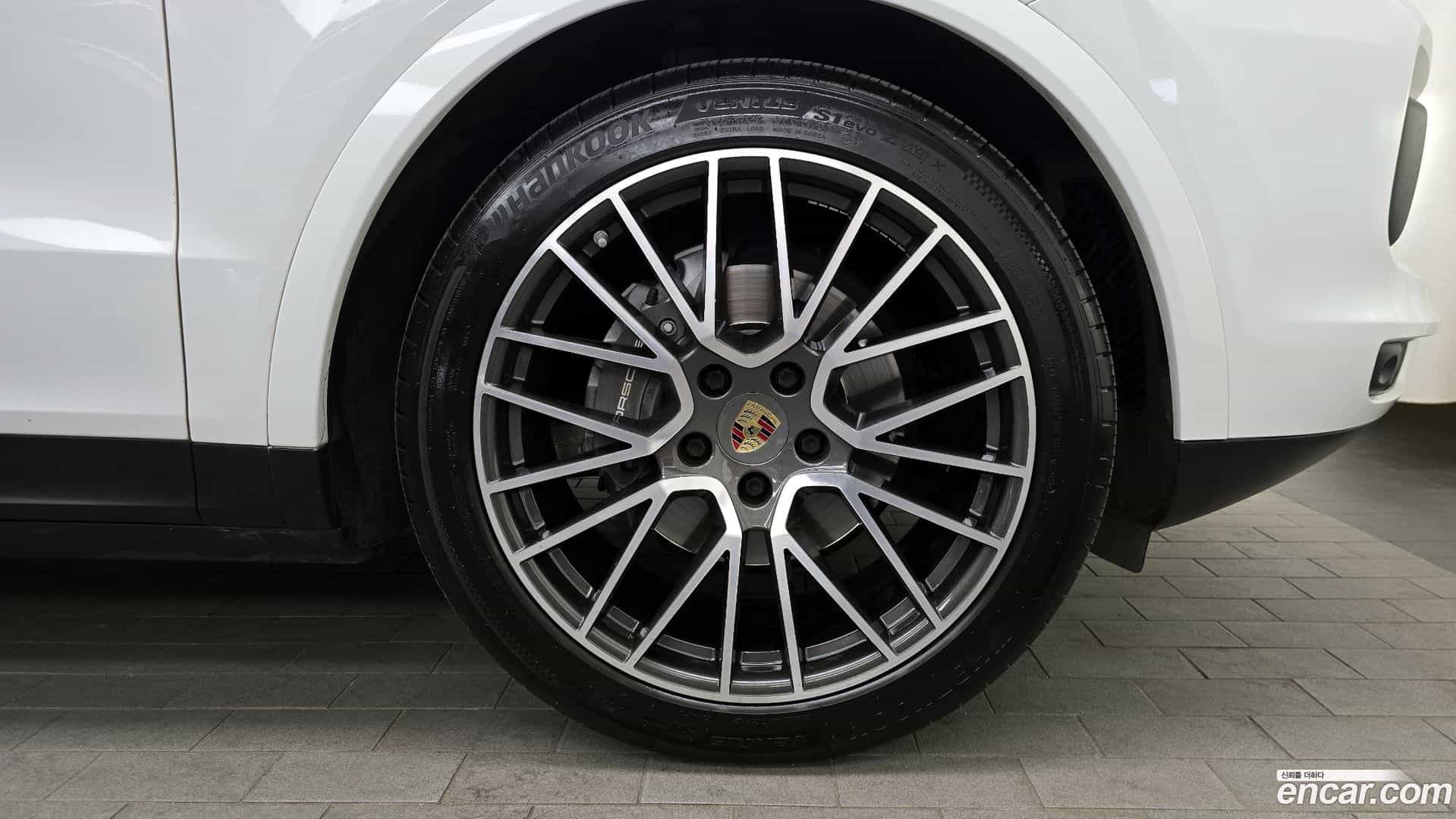 Cayenne Porsche 2022.10-OUTER-031