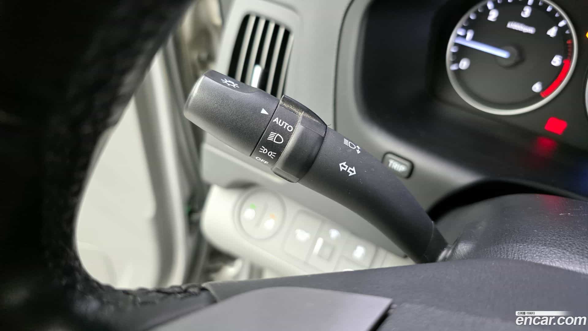 Starex Hyundai 2019.0-OPTION-019