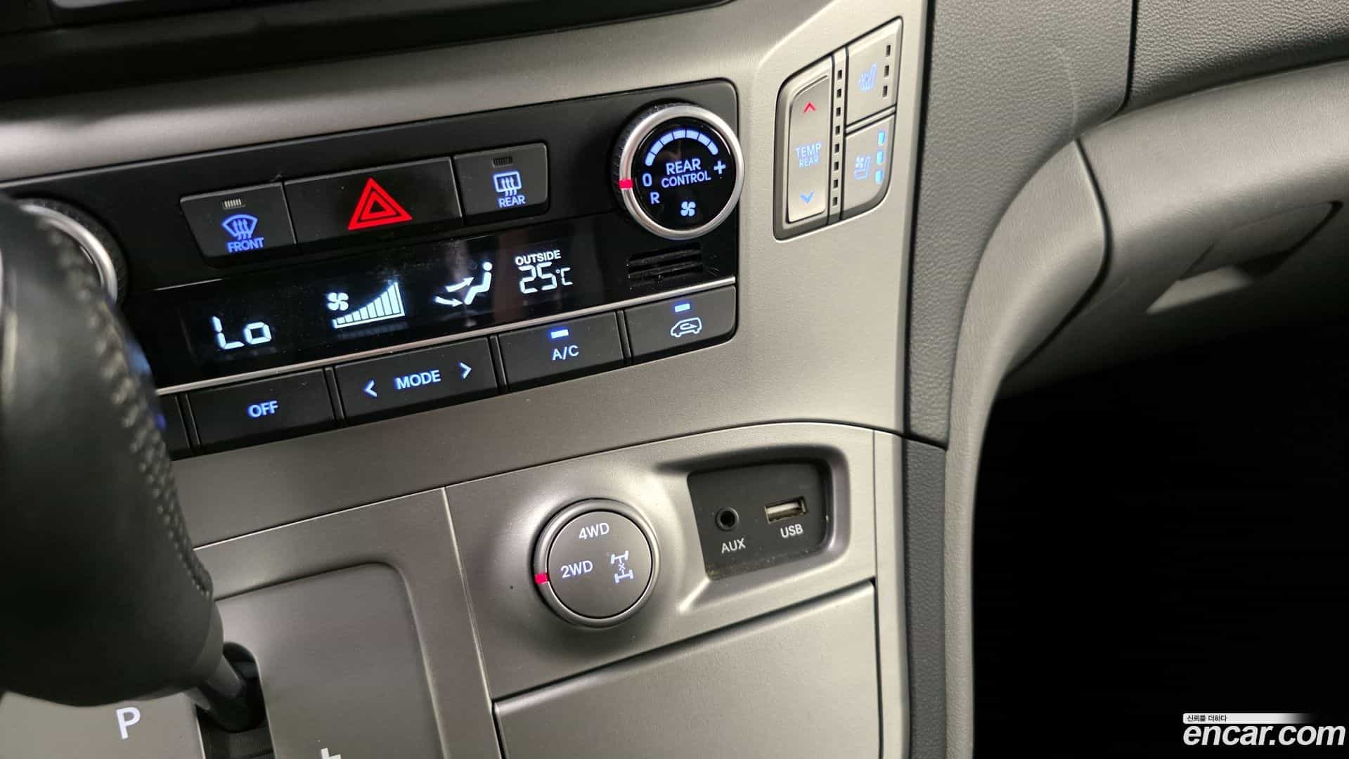 Starex Hyundai 2019.0-OPTION-024