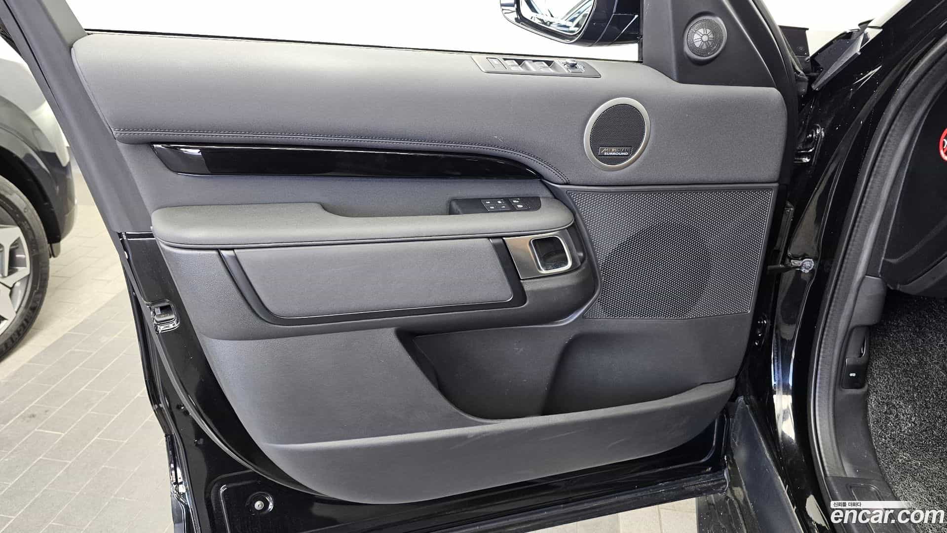 Discovery Land Rover 2022.0-INNER-034