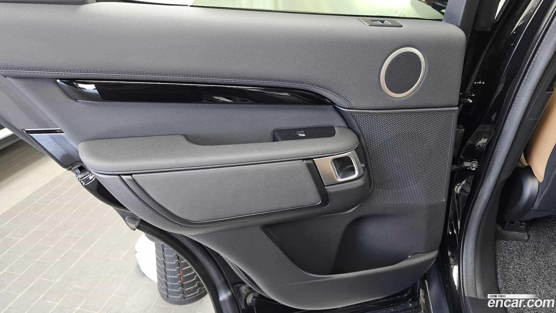 Discovery Land Rover 2022.0-INNER-035