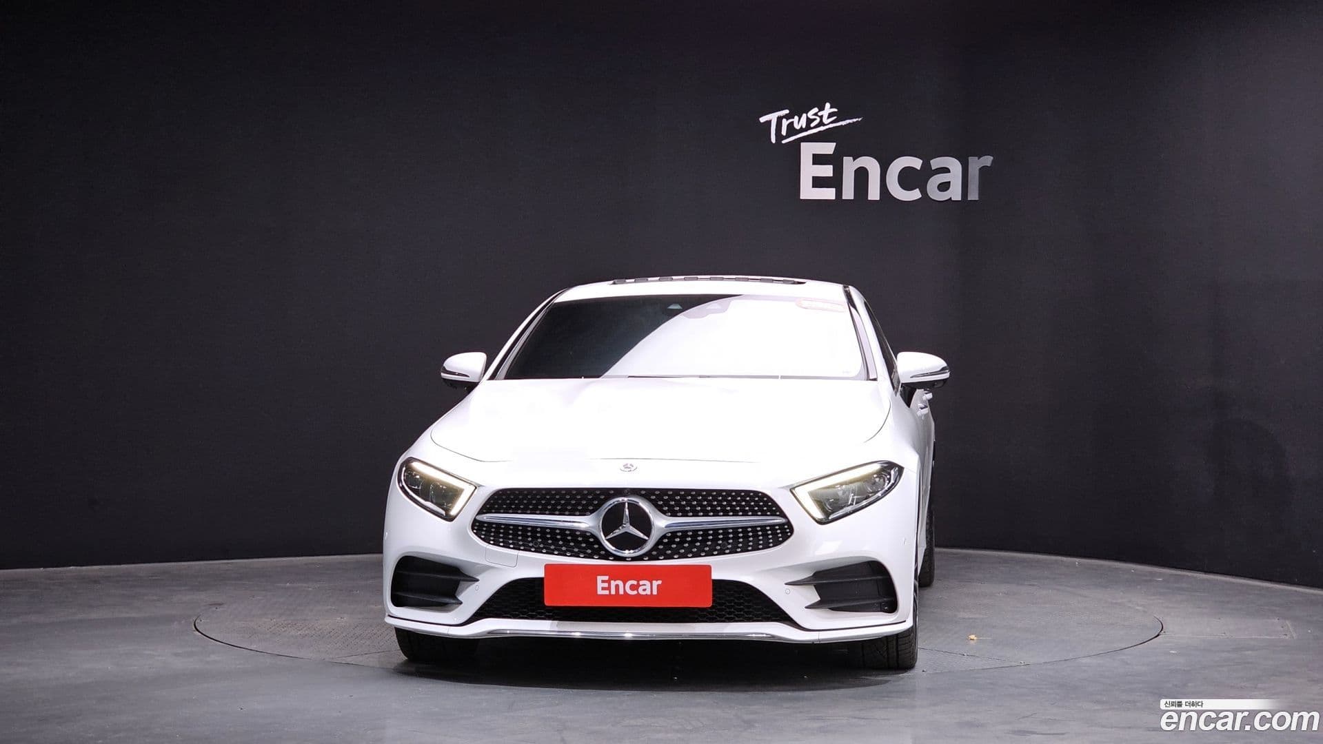 Main__Slider__Photo:CLS-Class Mercedes-Benz 2021.3-2