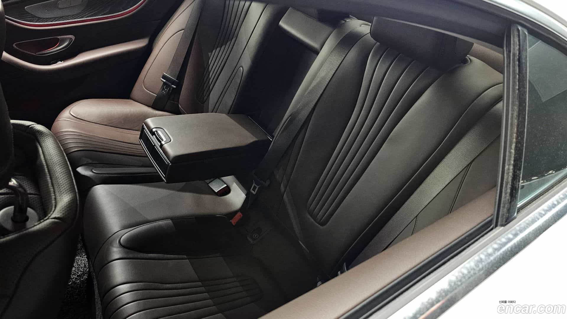 CLS-Class Mercedes-Benz 2021.3-OPTION-041
