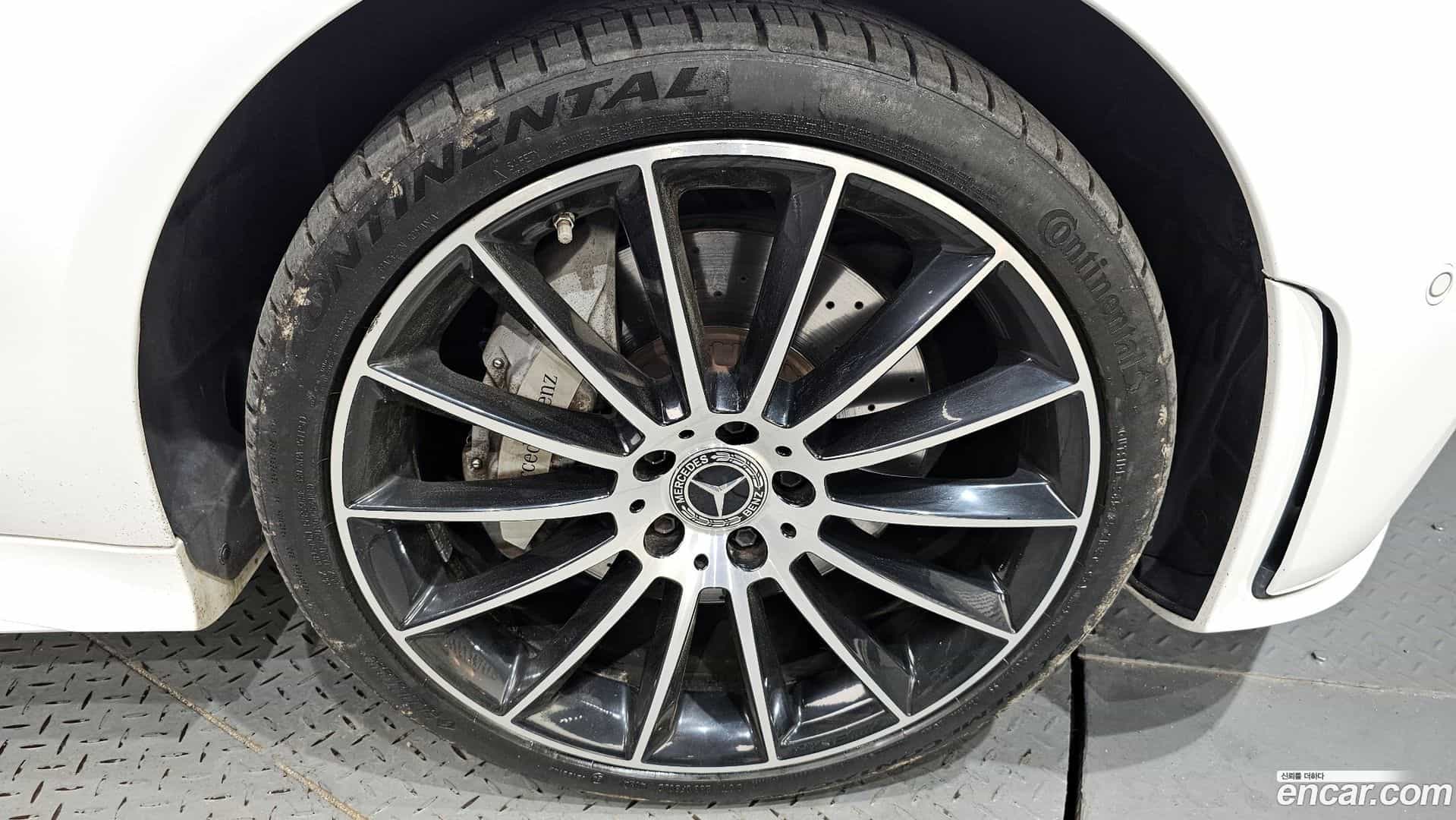 CLS-Class Mercedes-Benz 2021.3-OPTION-053