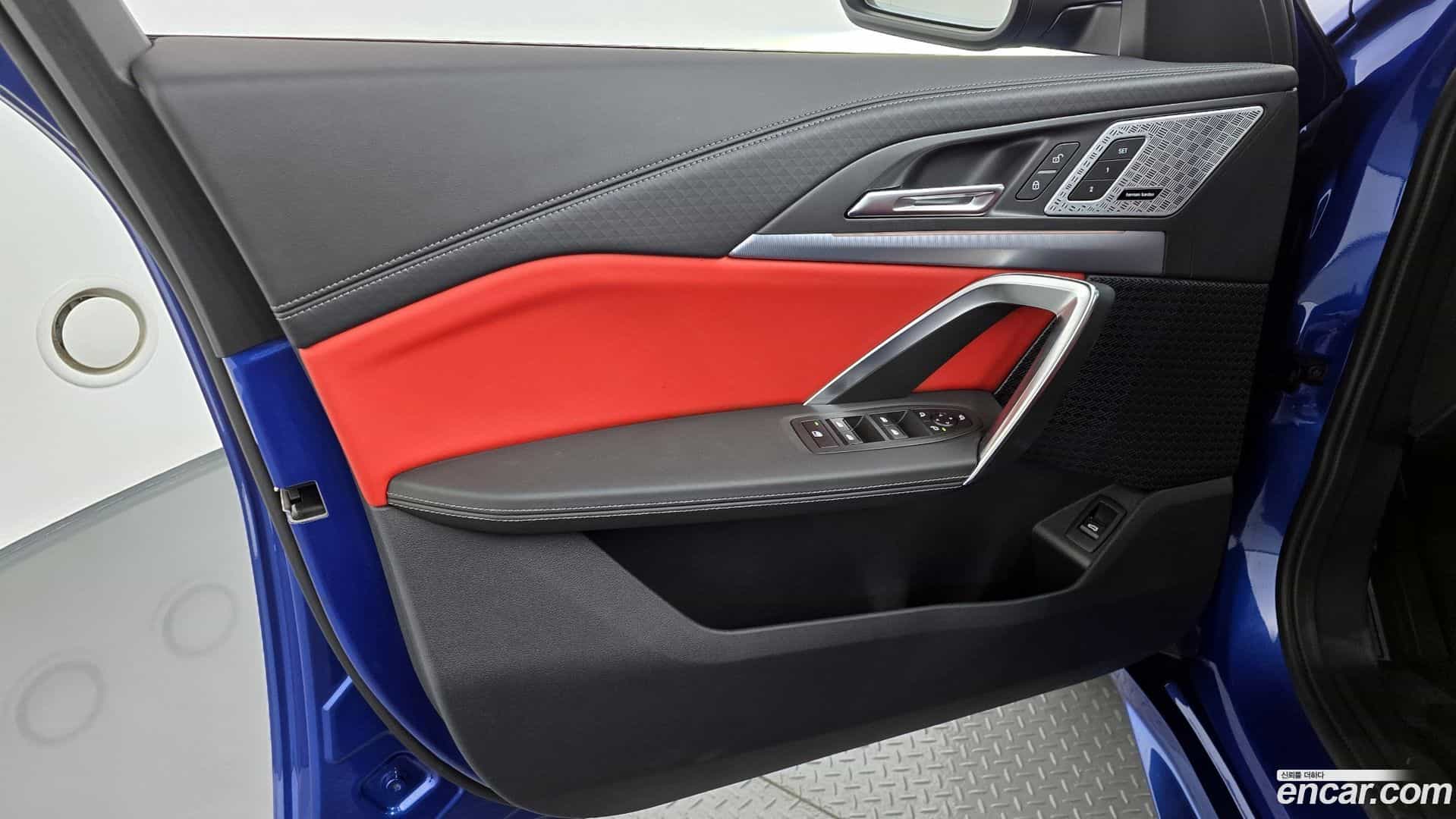 X2 (F39) BMW 2025.4-INNER-034
