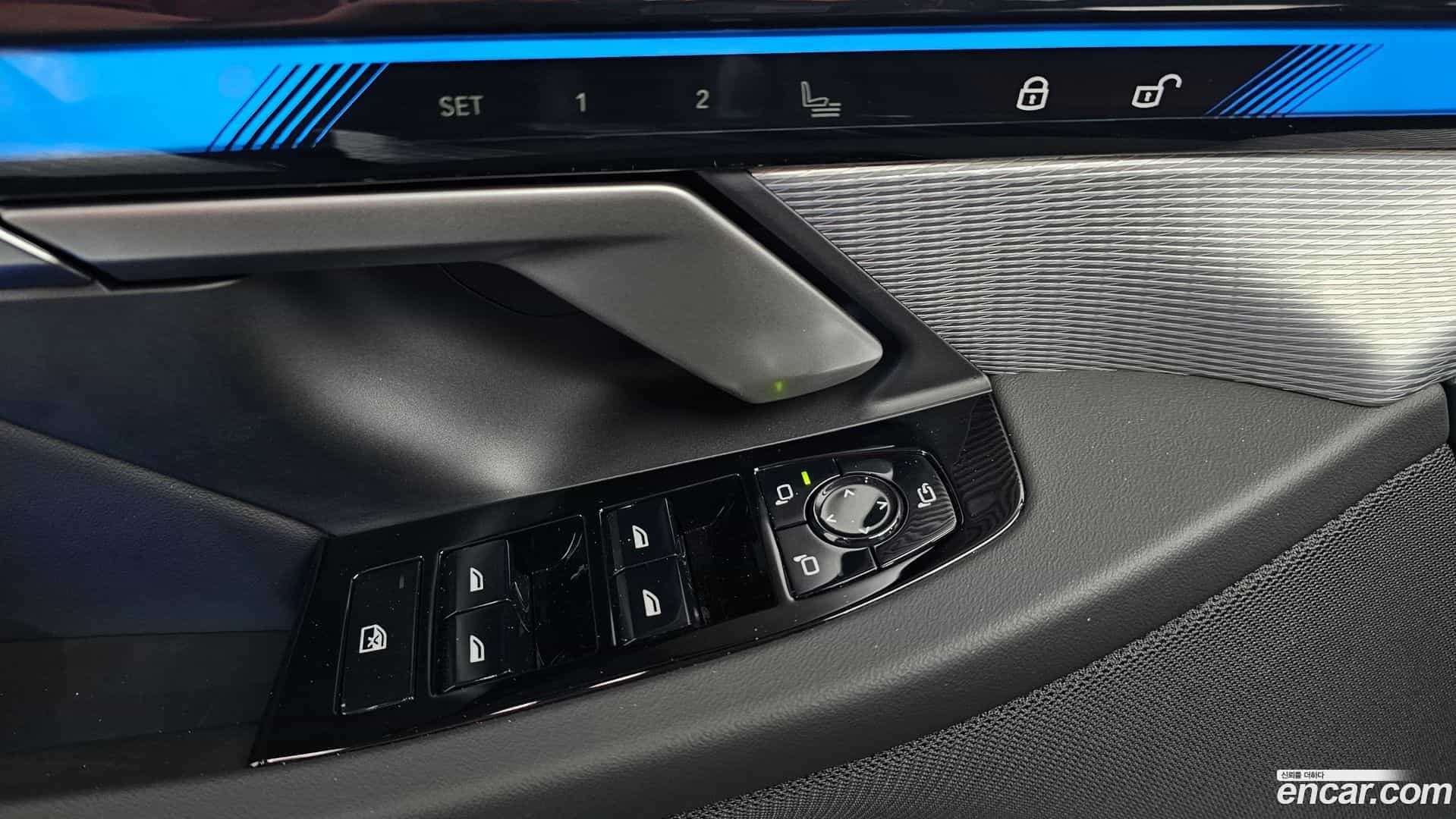 5-Series BMW 2025.6-OPTION-043