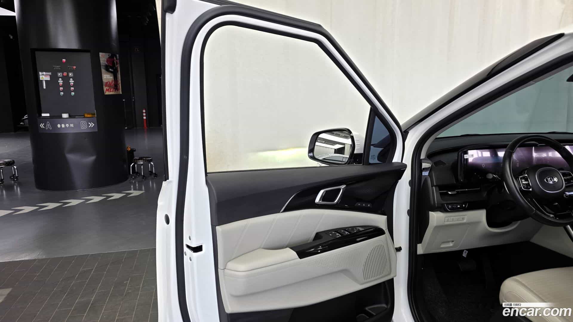 Canival Kia 2021.3-INNER-034