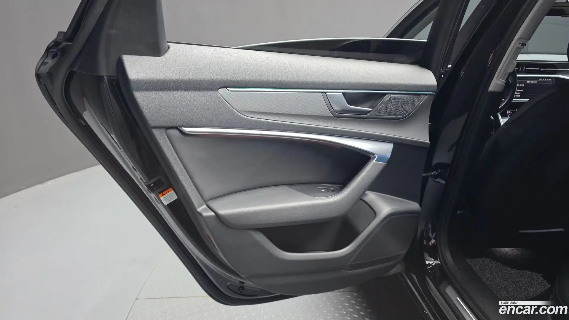 A6 Audi 2021.2-INNER-035