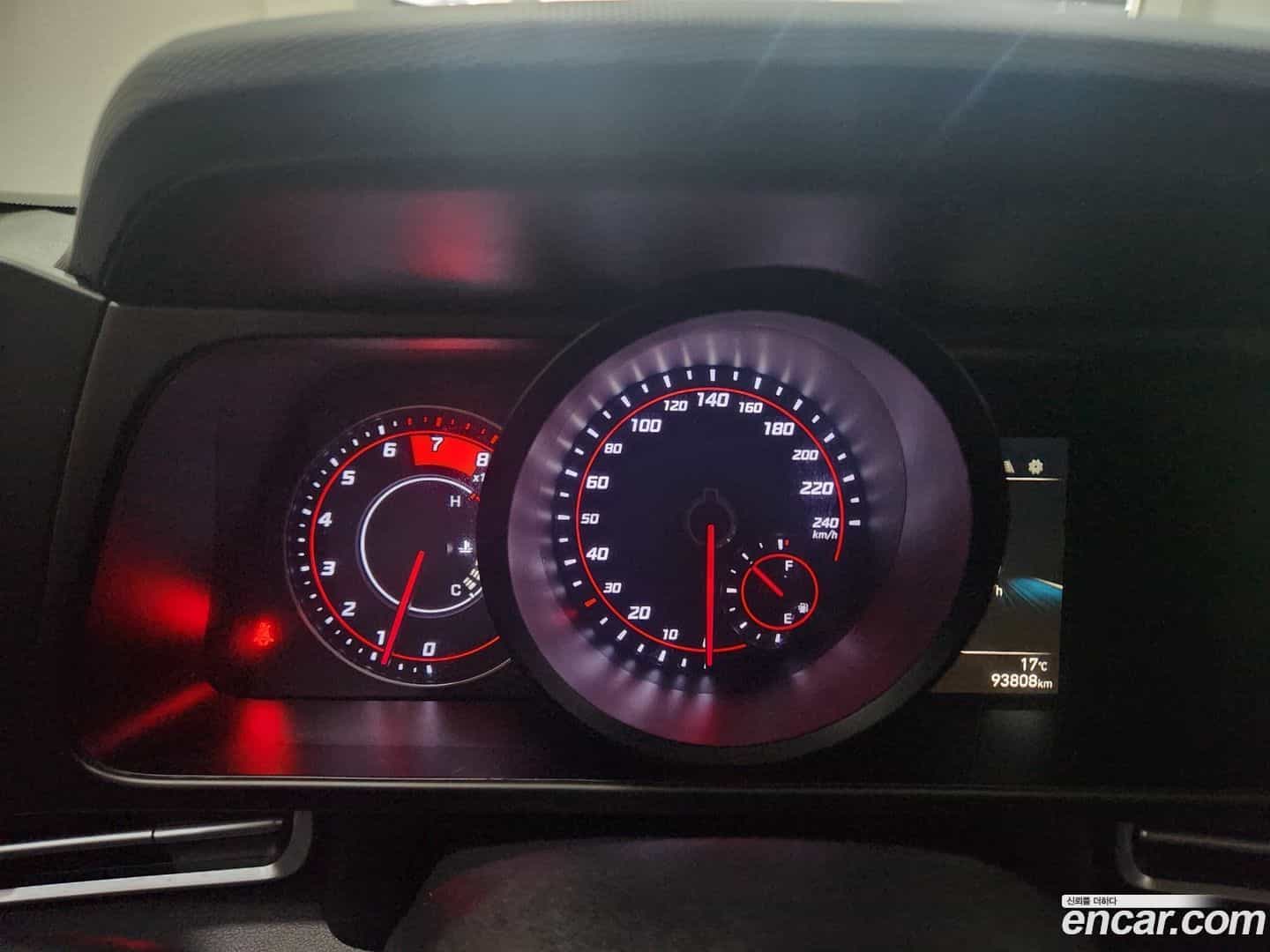 AVANTE Hyundai 2021.11-INNER-008