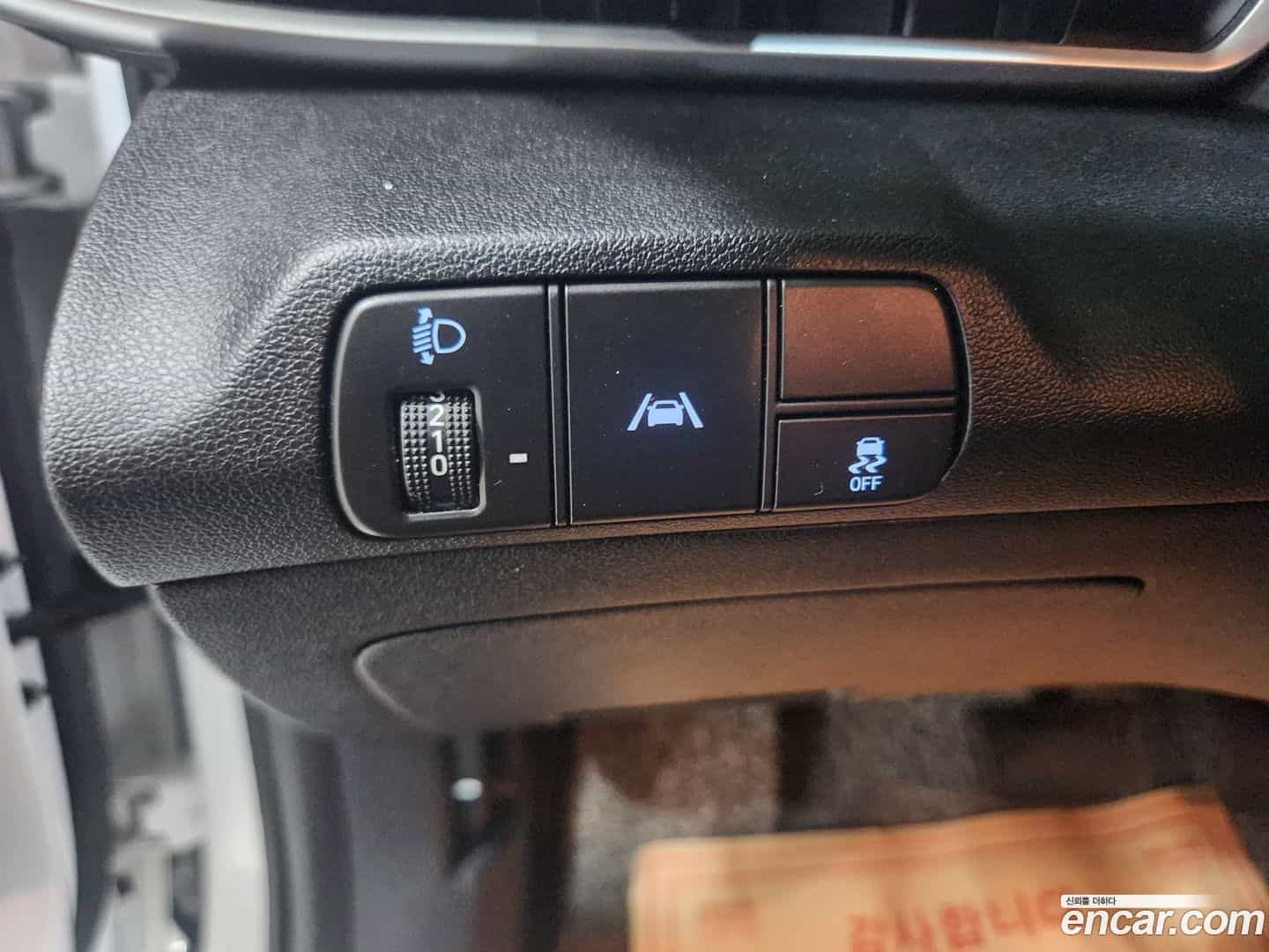 AVANTE Hyundai 2021.11-OPTION-017