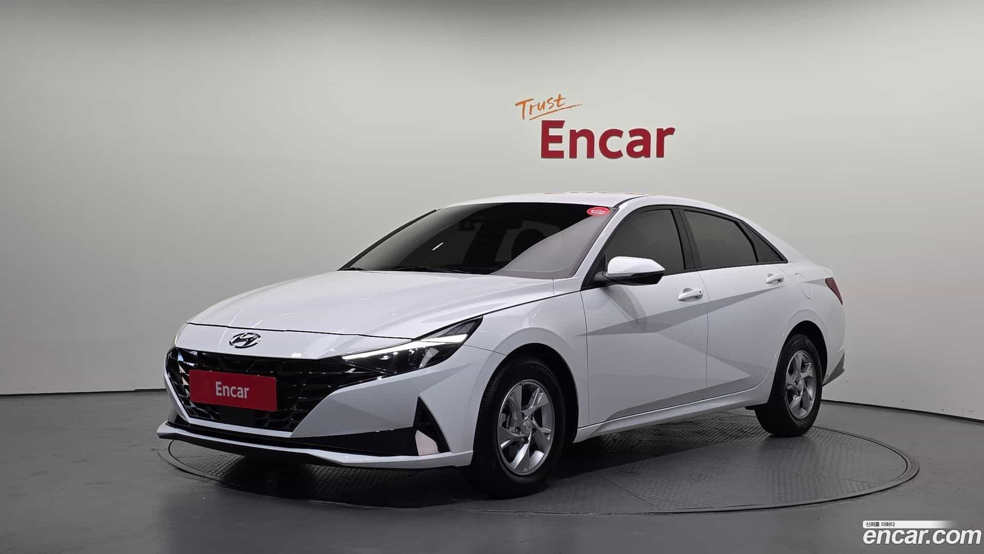 AVANTE Hyundai 2020.6-OUTER-001