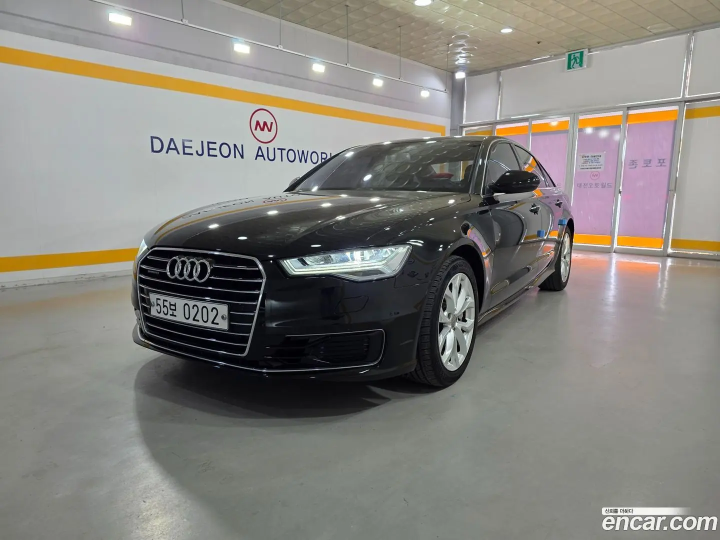 Main__Slider__Photo:A6 Audi 2016.5-0