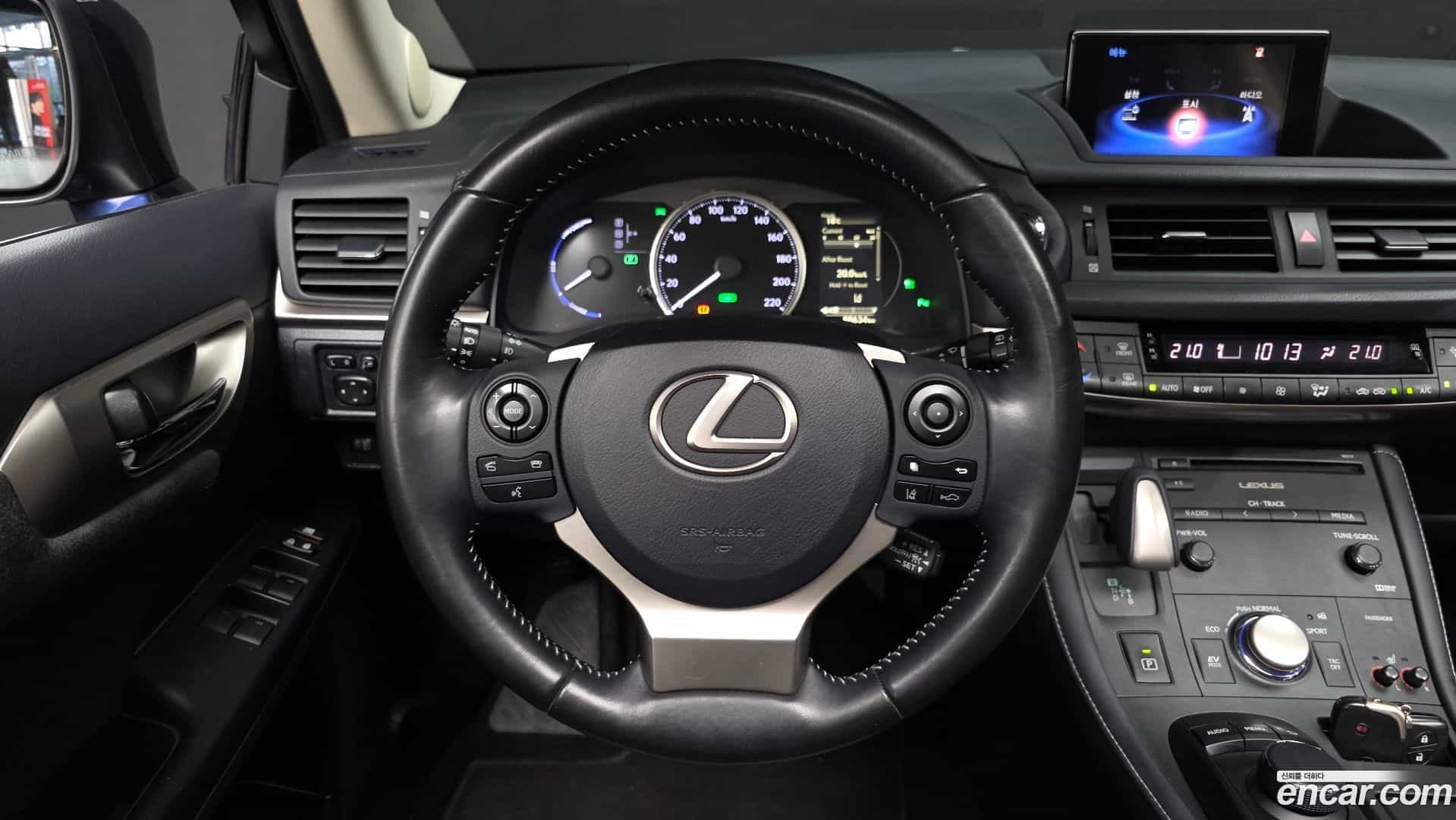 CT200h Lexus 2018.9-OPTION-018