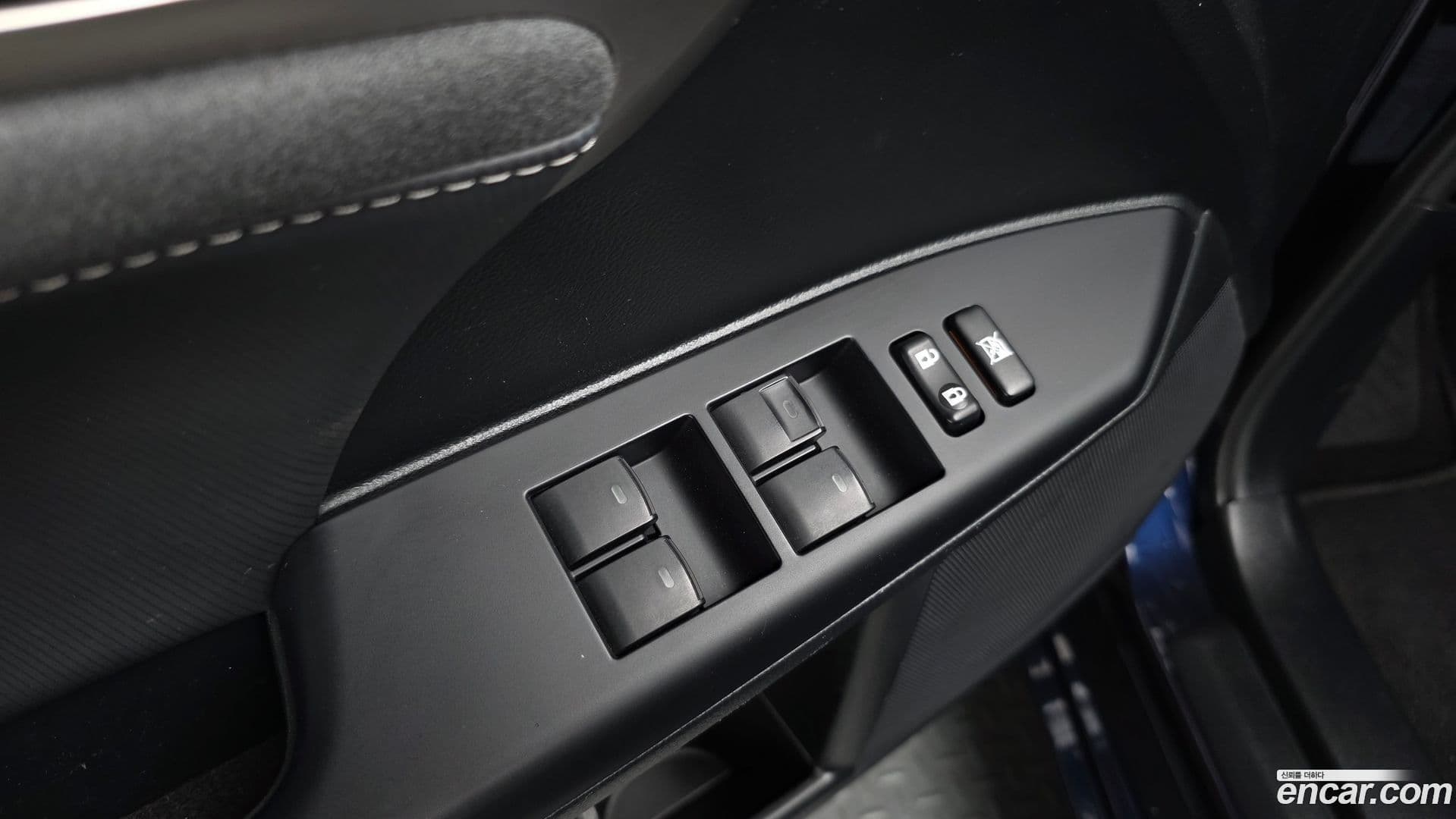 Main__Slider__Photo:CT200h Lexus 2018.9-29