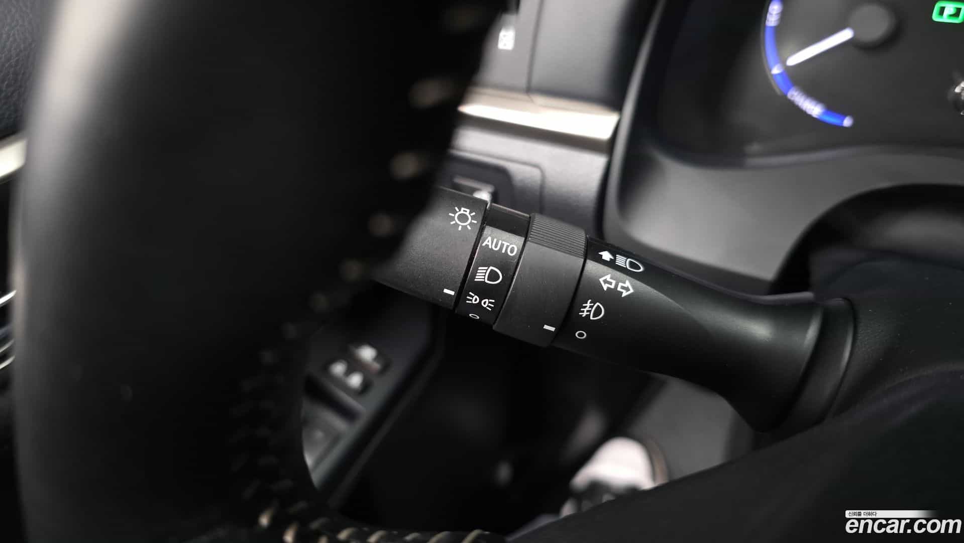 CT200h Lexus 2018.9-OPTION-047