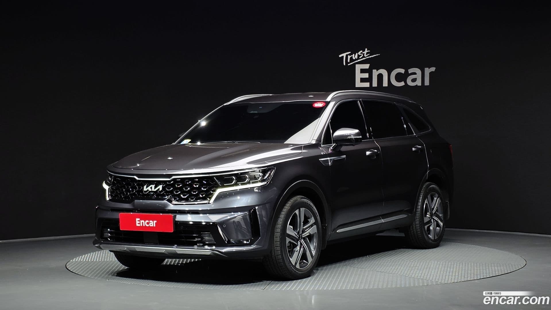 Main__Slider__Photo:Sorento Kia 2023.5-0