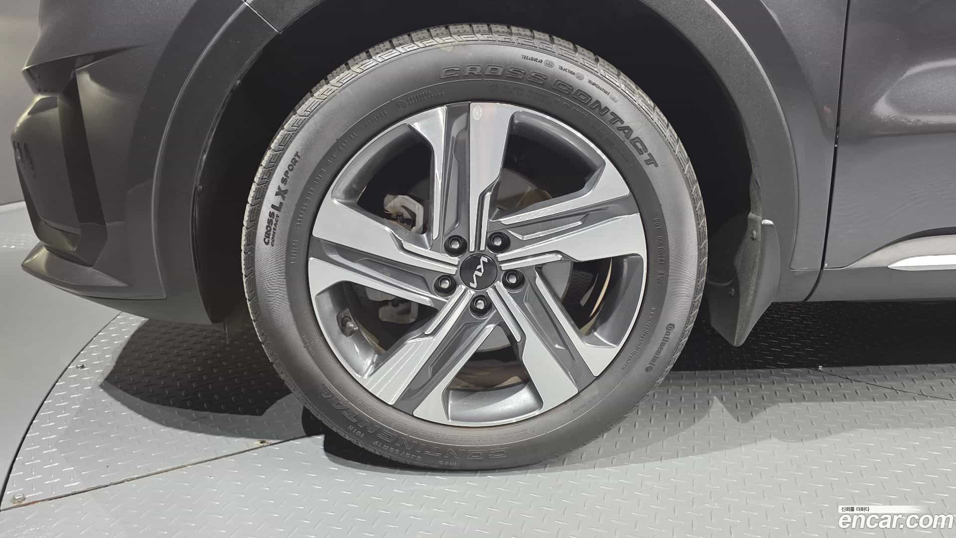 Sorento Kia 2023.5-OUTER-005