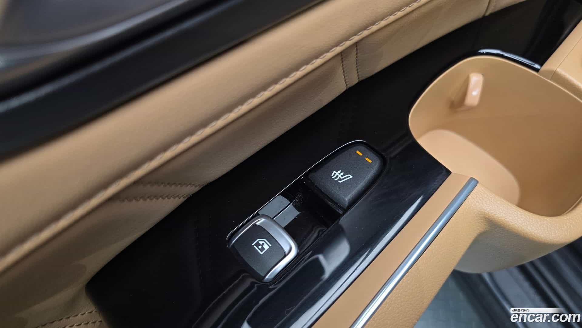 Sorento Kia 2023.5-OPTION-024
