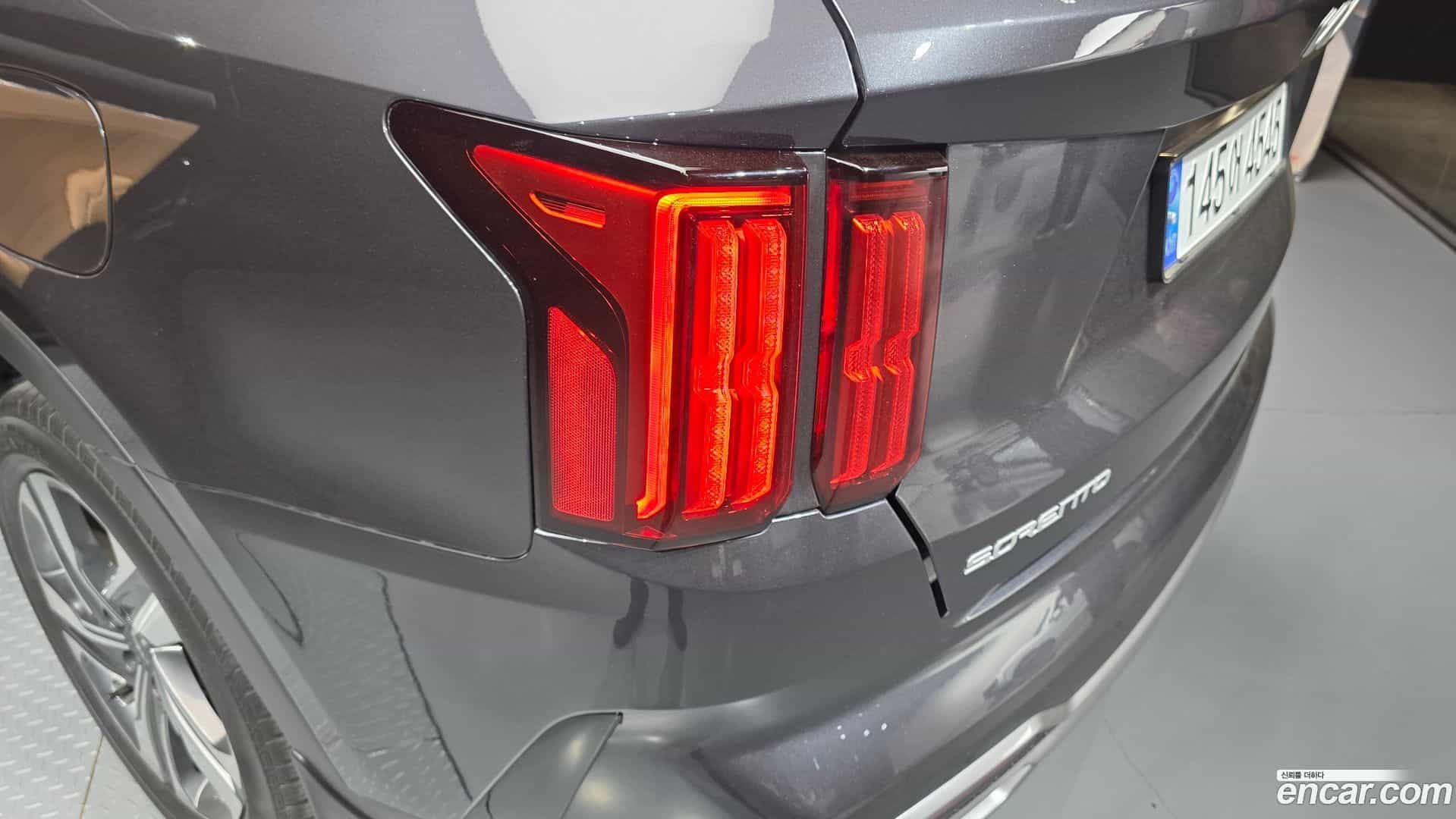 Sorento Kia 2023.5-OUTER-033