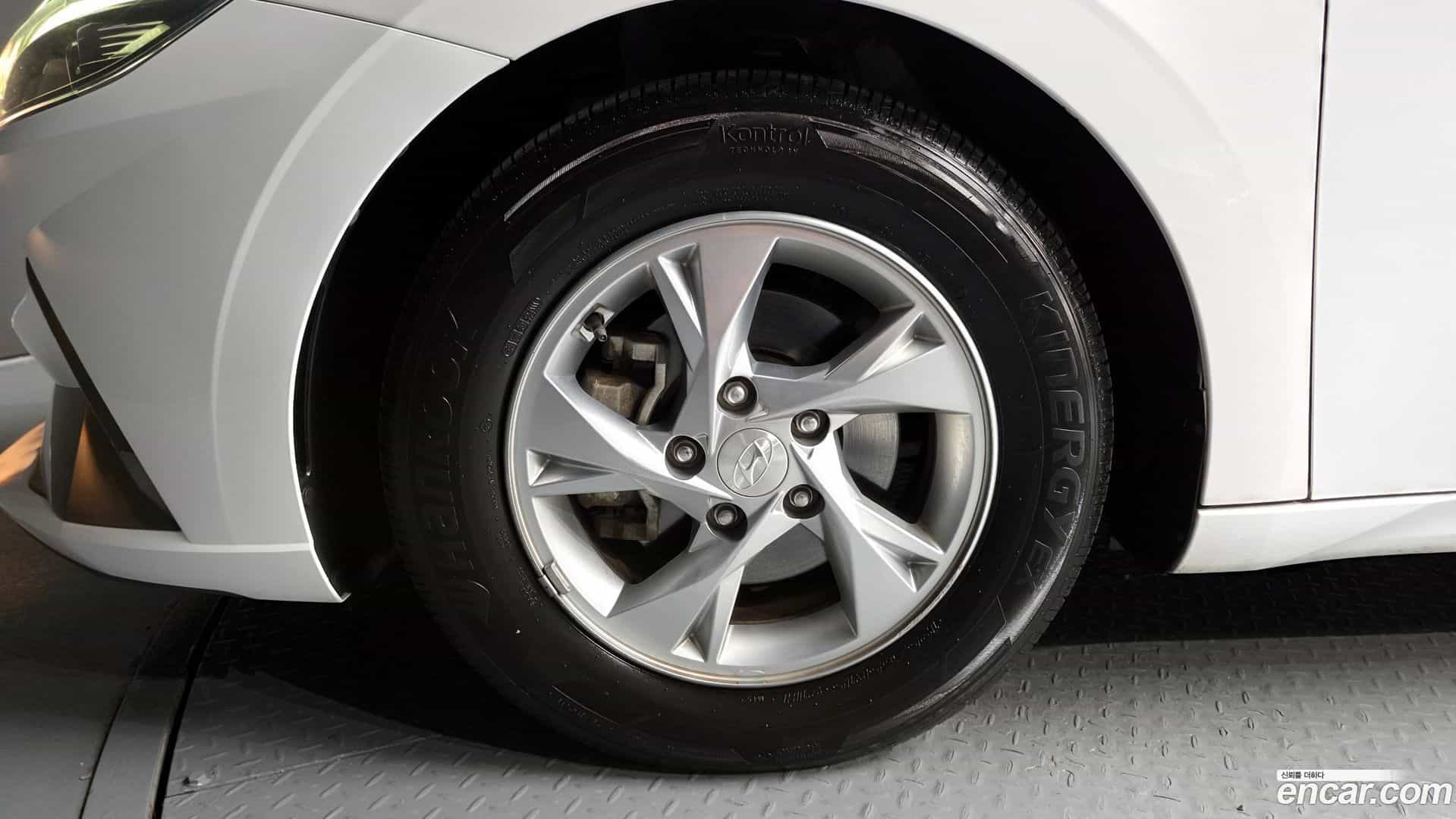 AVANTE Hyundai 2021.3-OUTER-005
