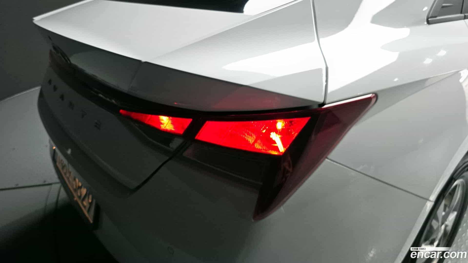 AVANTE Hyundai 2021.3-OUTER-033
