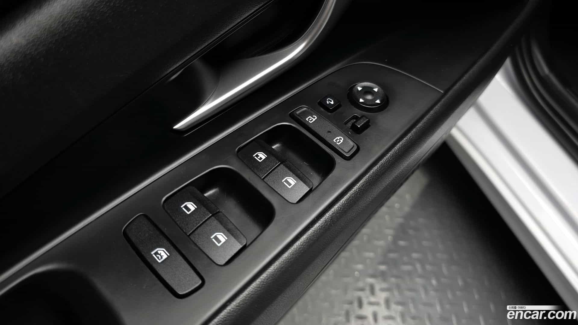 AVANTE Hyundai 2021.3-OPTION-040