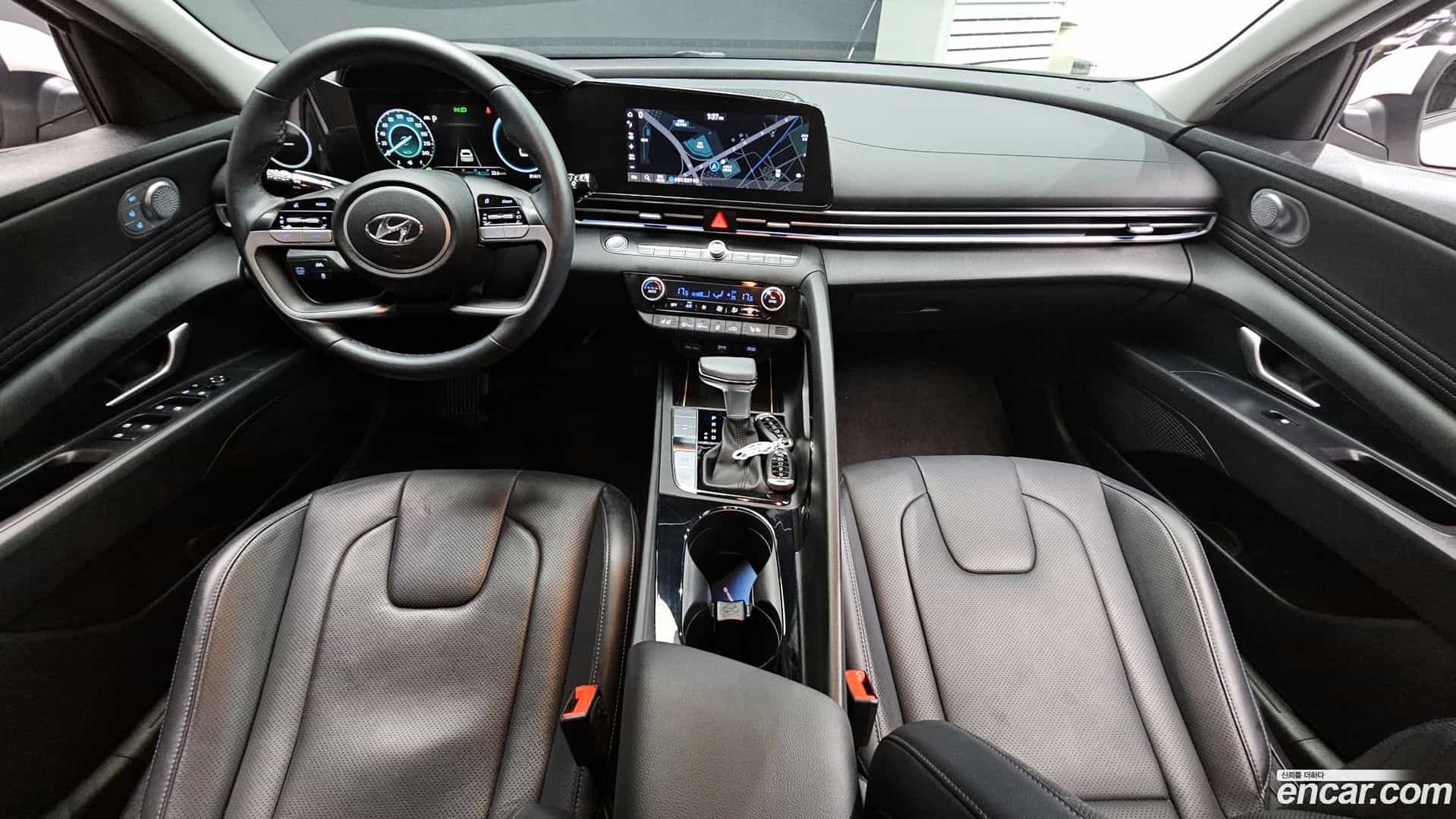 AVANTE Hyundai 2021.3-INNER-007