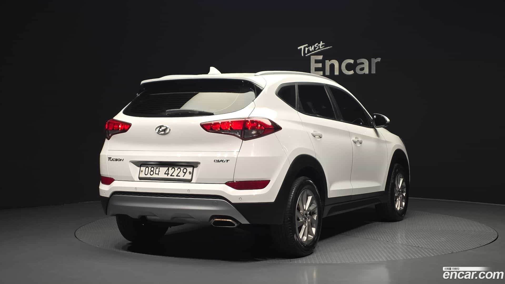 Tucson Hyundai 2017.4-OUTER-002