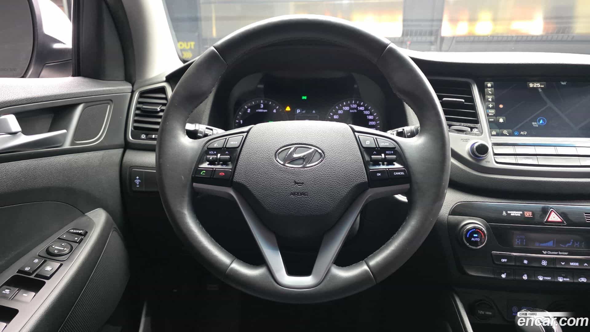 Tucson Hyundai 2017.4-OPTION-017
