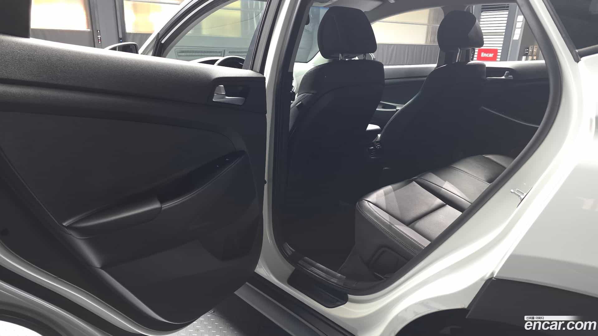 Tucson Hyundai 2017.4-INNER-036