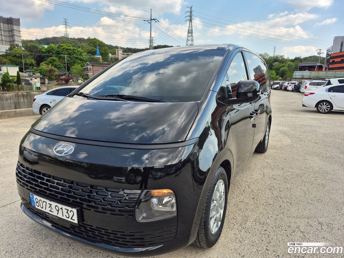Main__Slider__Photo:Staria Hyundai 2023.0-0