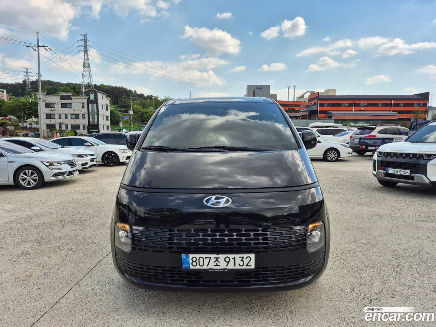 Staria Hyundai 2023.0-OUTER-003