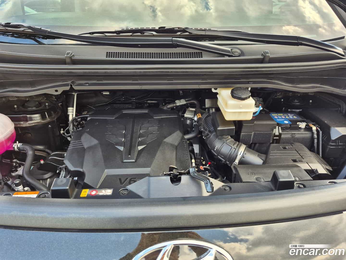 Staria Hyundai 2023.0-OUTER-006