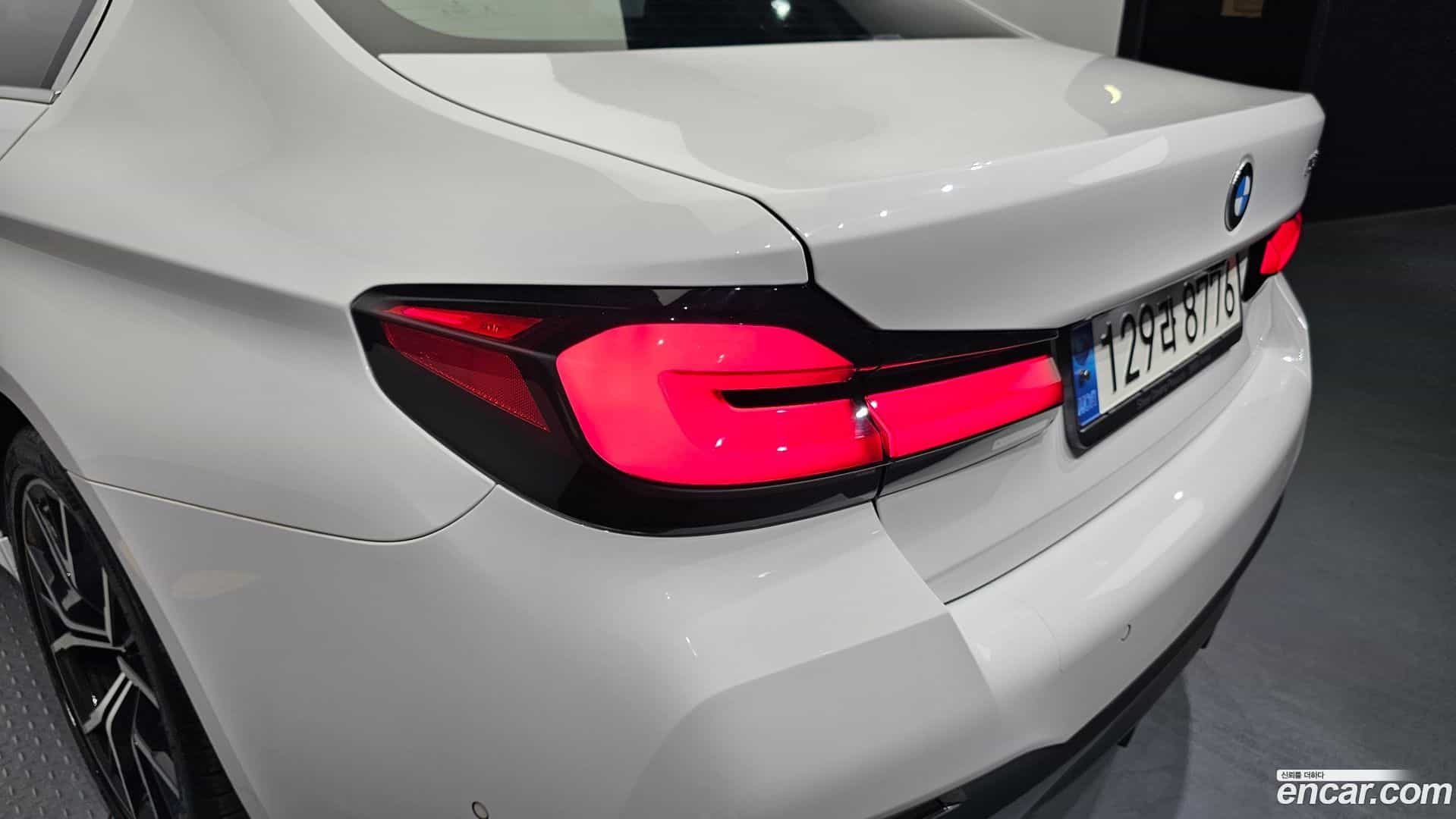 5-Series BMW 2021.2-OUTER-033