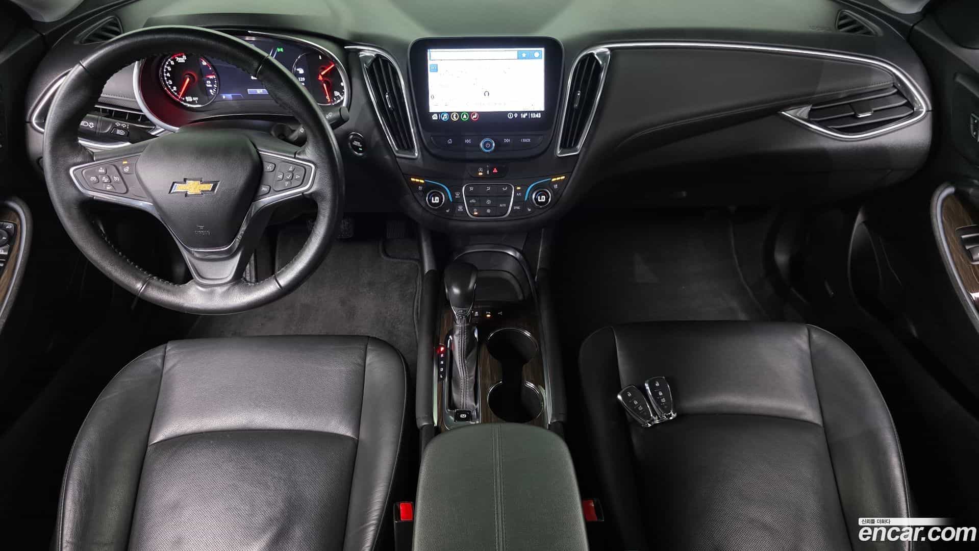 Malibu Chevrolet 2022.3-INNER-007