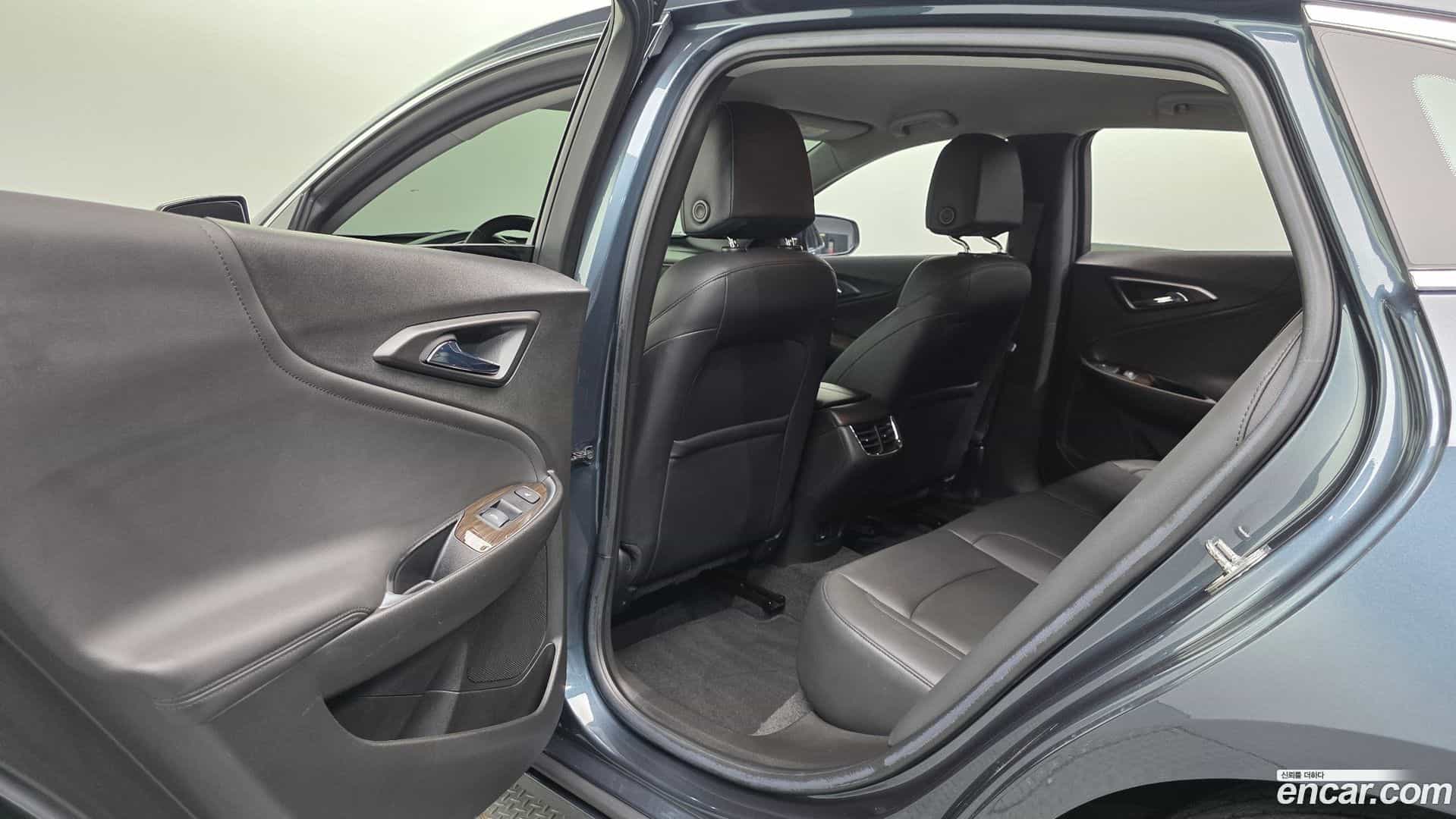 Malibu Chevrolet 2022.3-OPTION-020