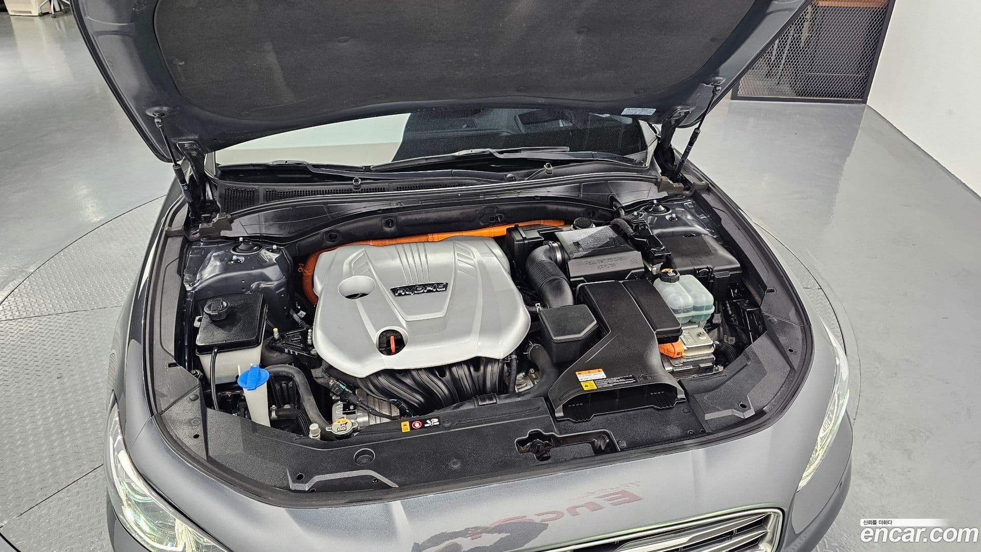 Main__Slider__Photo:Grandeur Hyundai 2019.9-5
