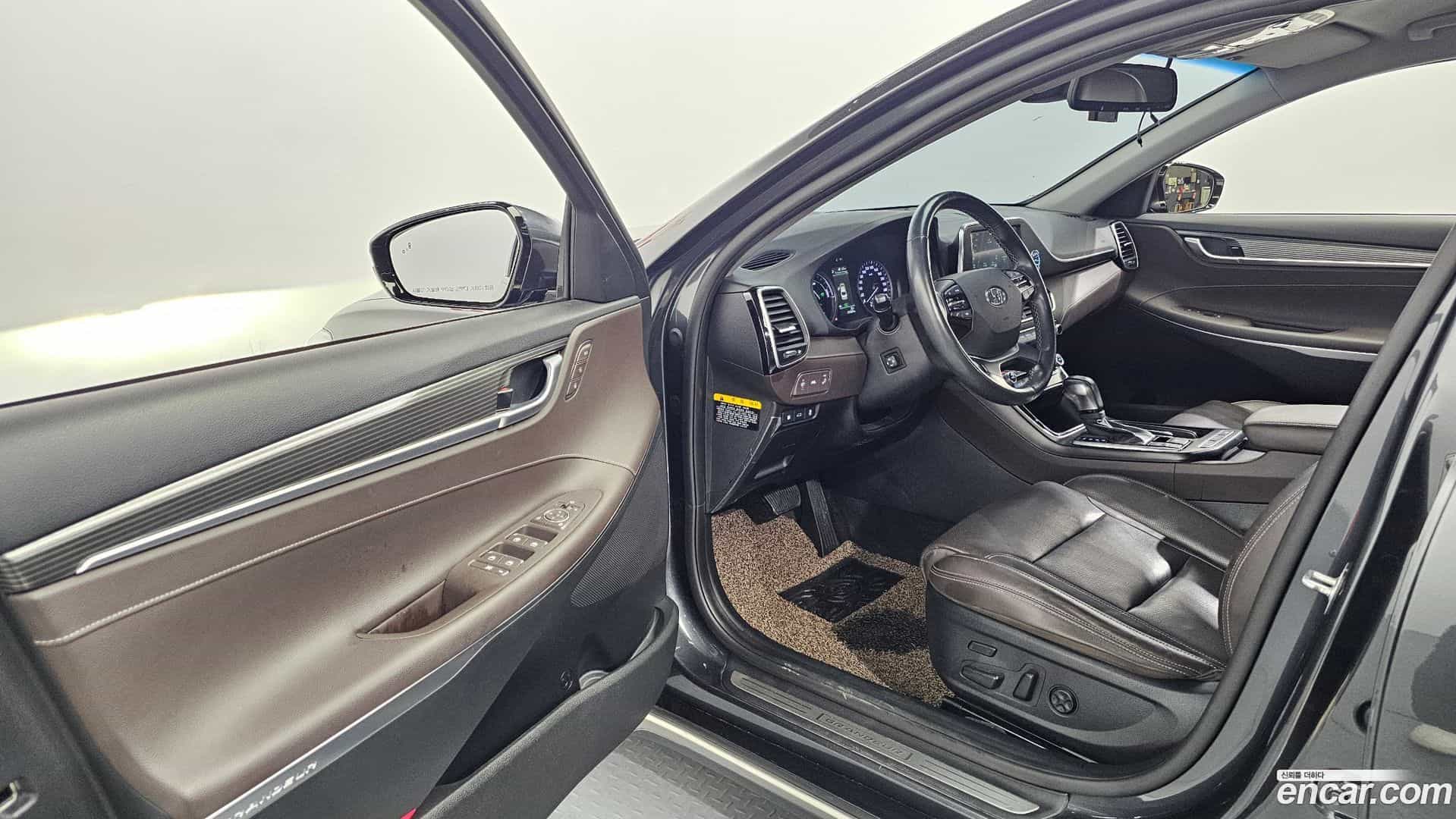 Grandeur Hyundai 2019.9-INNER-010