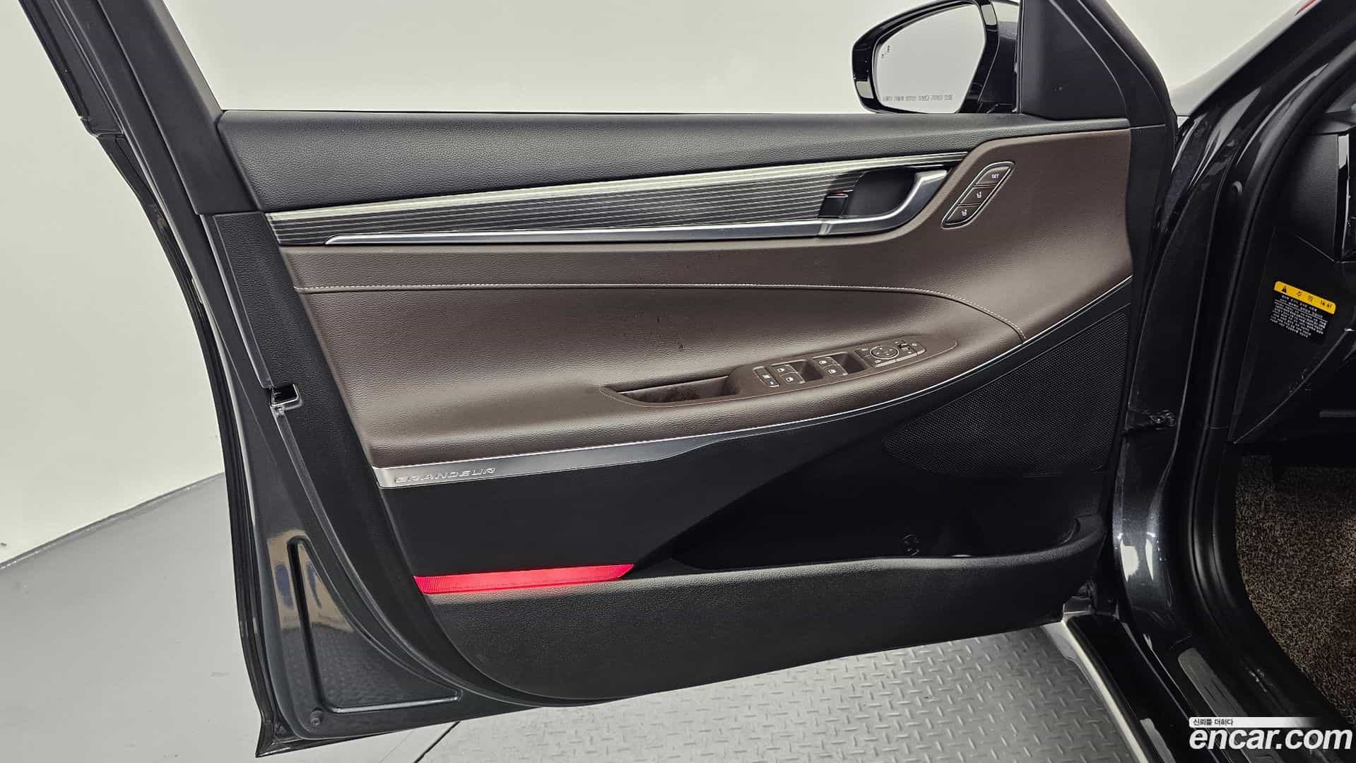 Grandeur Hyundai 2019.9-INNER-034