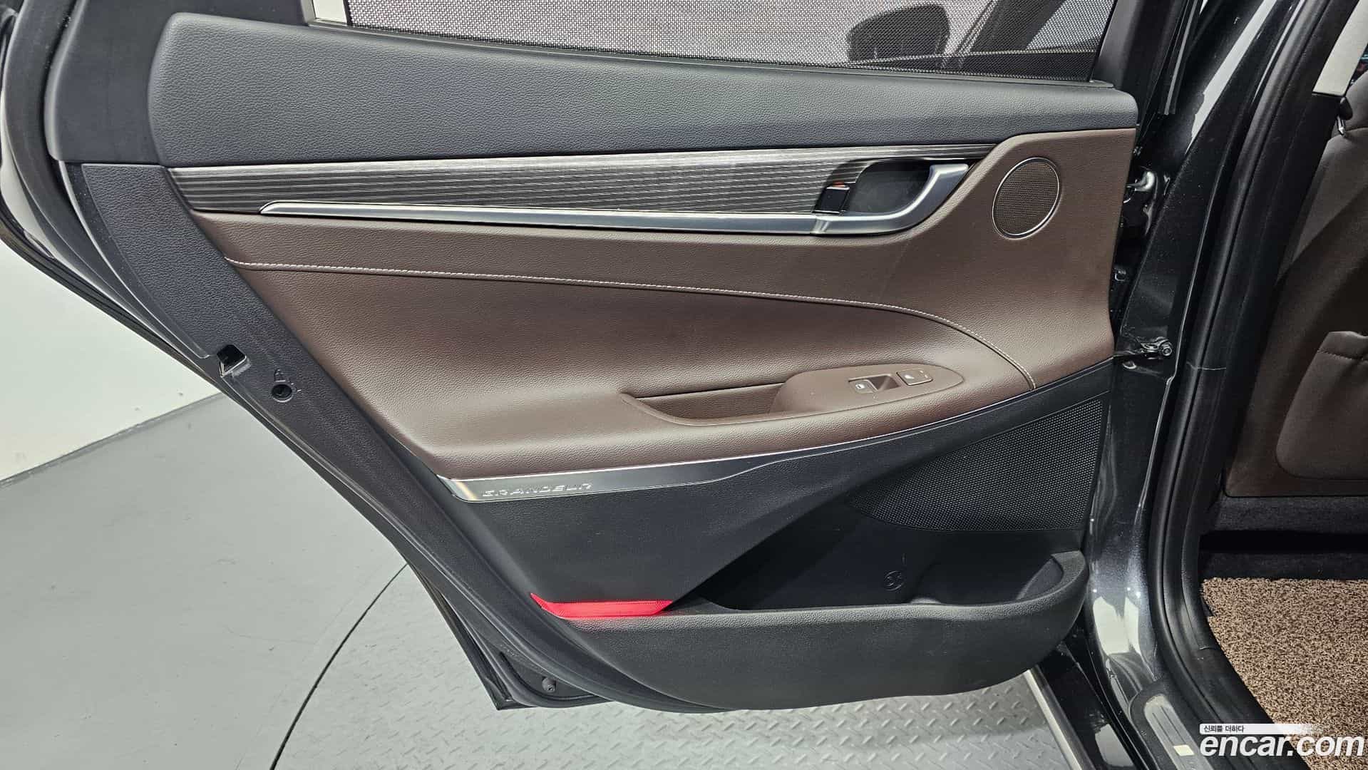 Grandeur Hyundai 2019.9-INNER-035