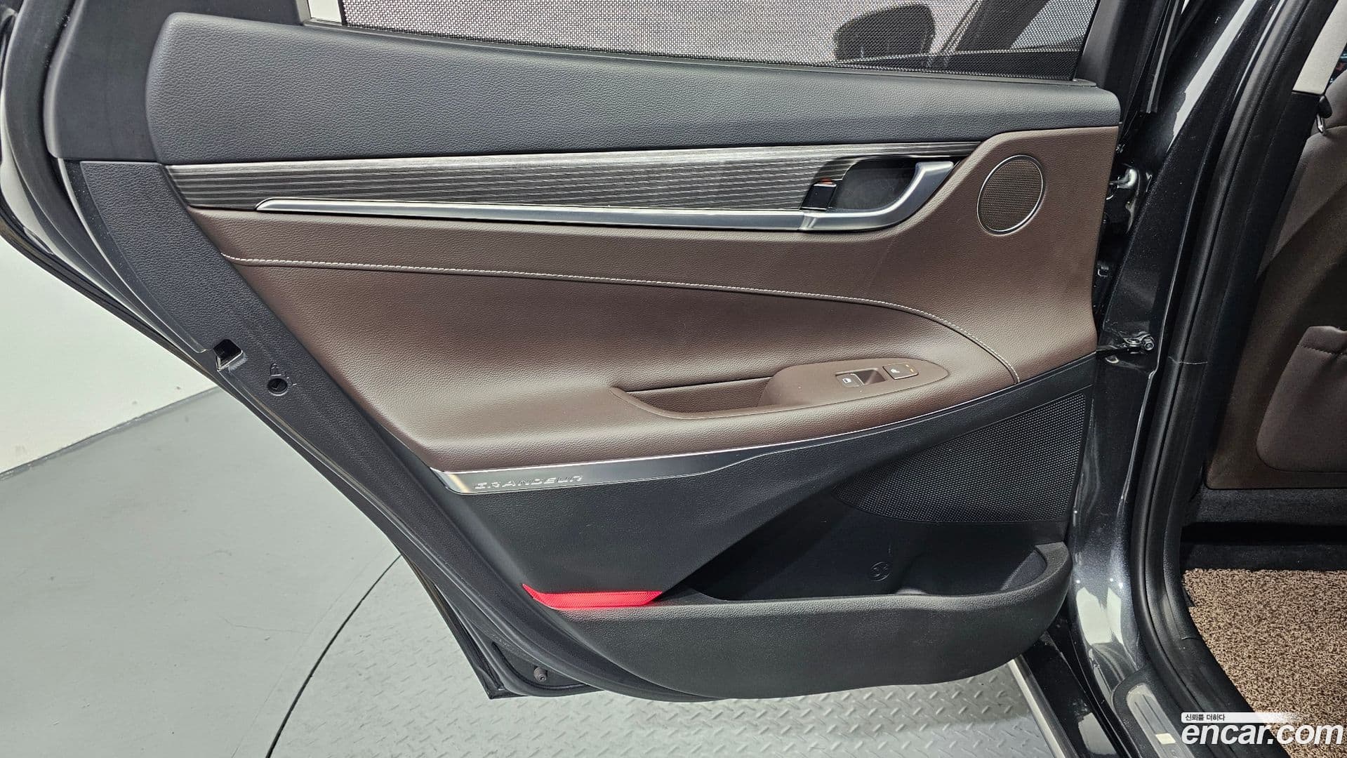 Main__Slider__Photo:Grandeur Hyundai 2019.9-24